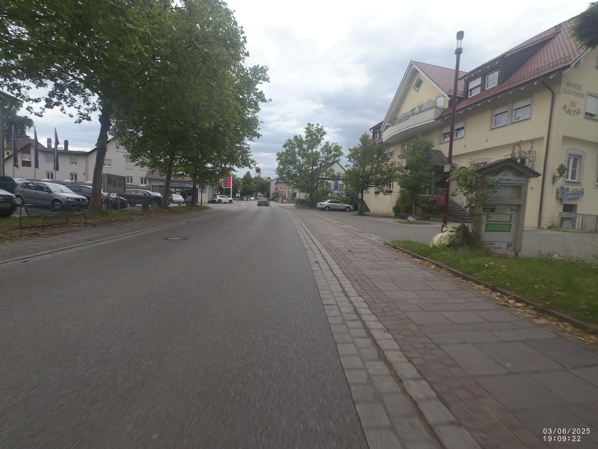 Street view near Hotel & Restaurant Krone, Kressbronn am Bodensee — © VIA_AE (CC BY-SA · Mapillary)