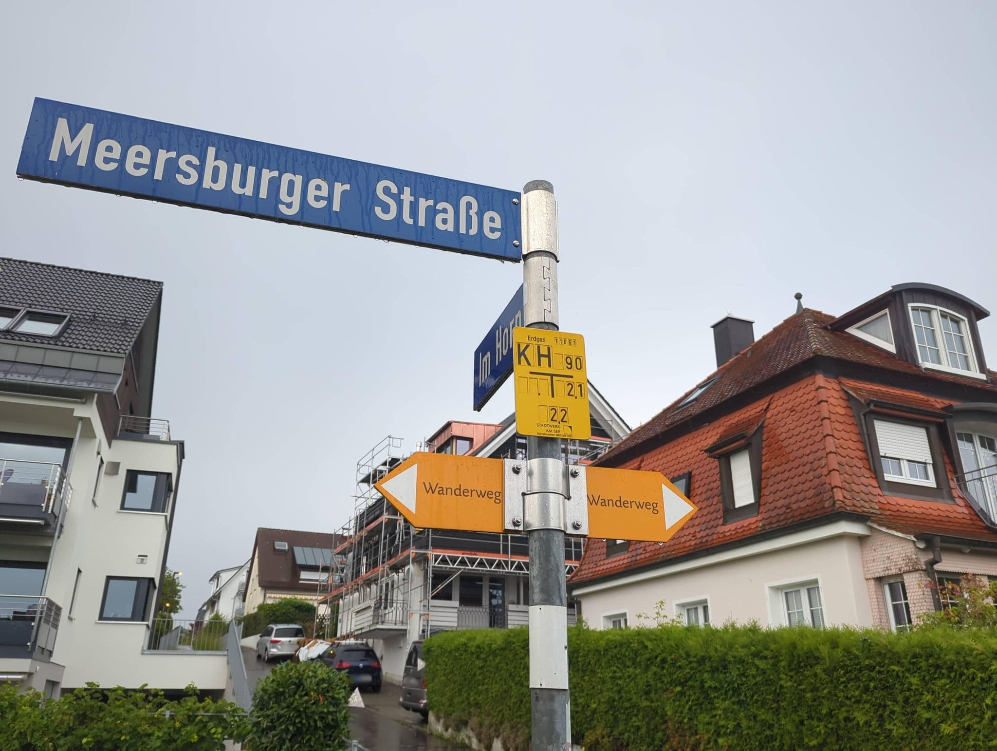 Street view near See Hotel Wellenhof Hotel, Hagnau — © Elektronenschubser (CC BY-SA · Mapillary)