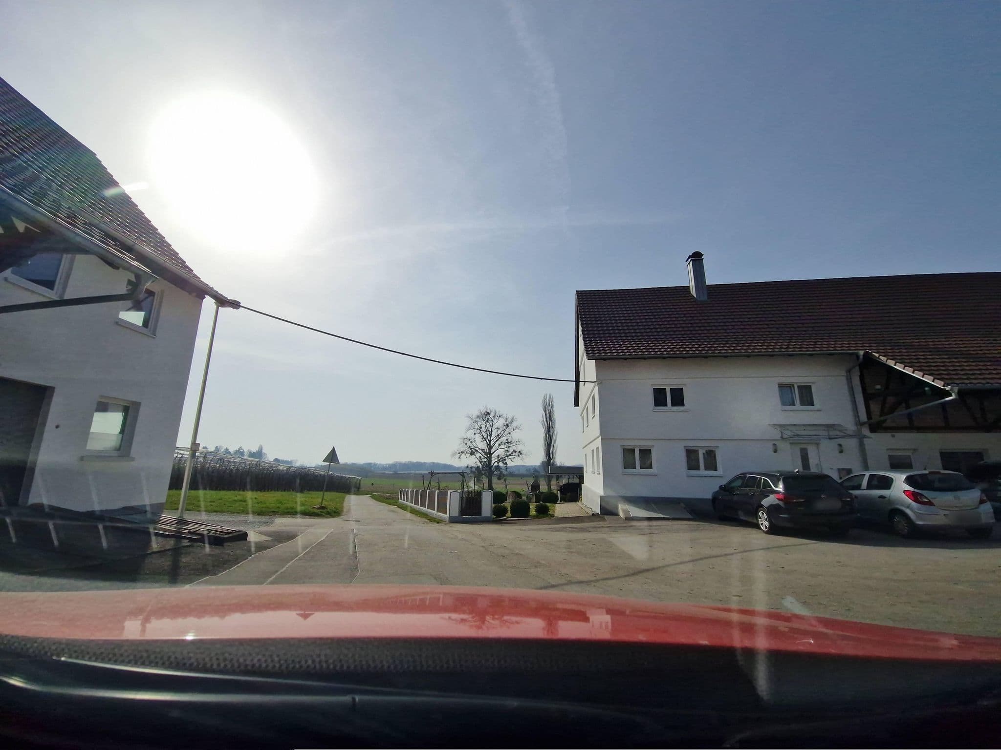 Street view near Bauernhof König, Markdorf — © mcliquid (CC BY-SA · Mapillary)