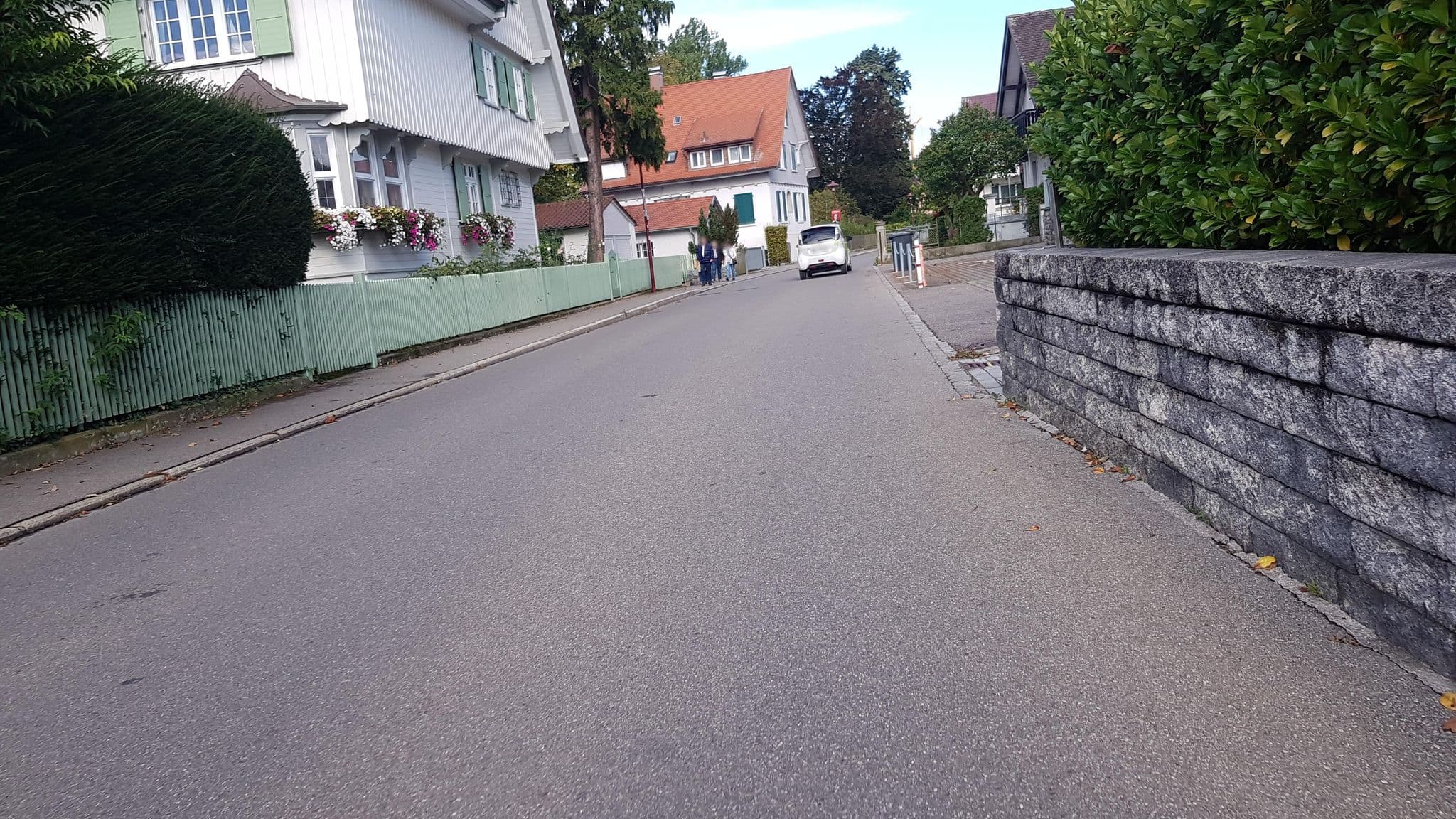 Street view near Rolf Neubauer, Langenargen — © thmunichways (CC BY-SA · Mapillary)