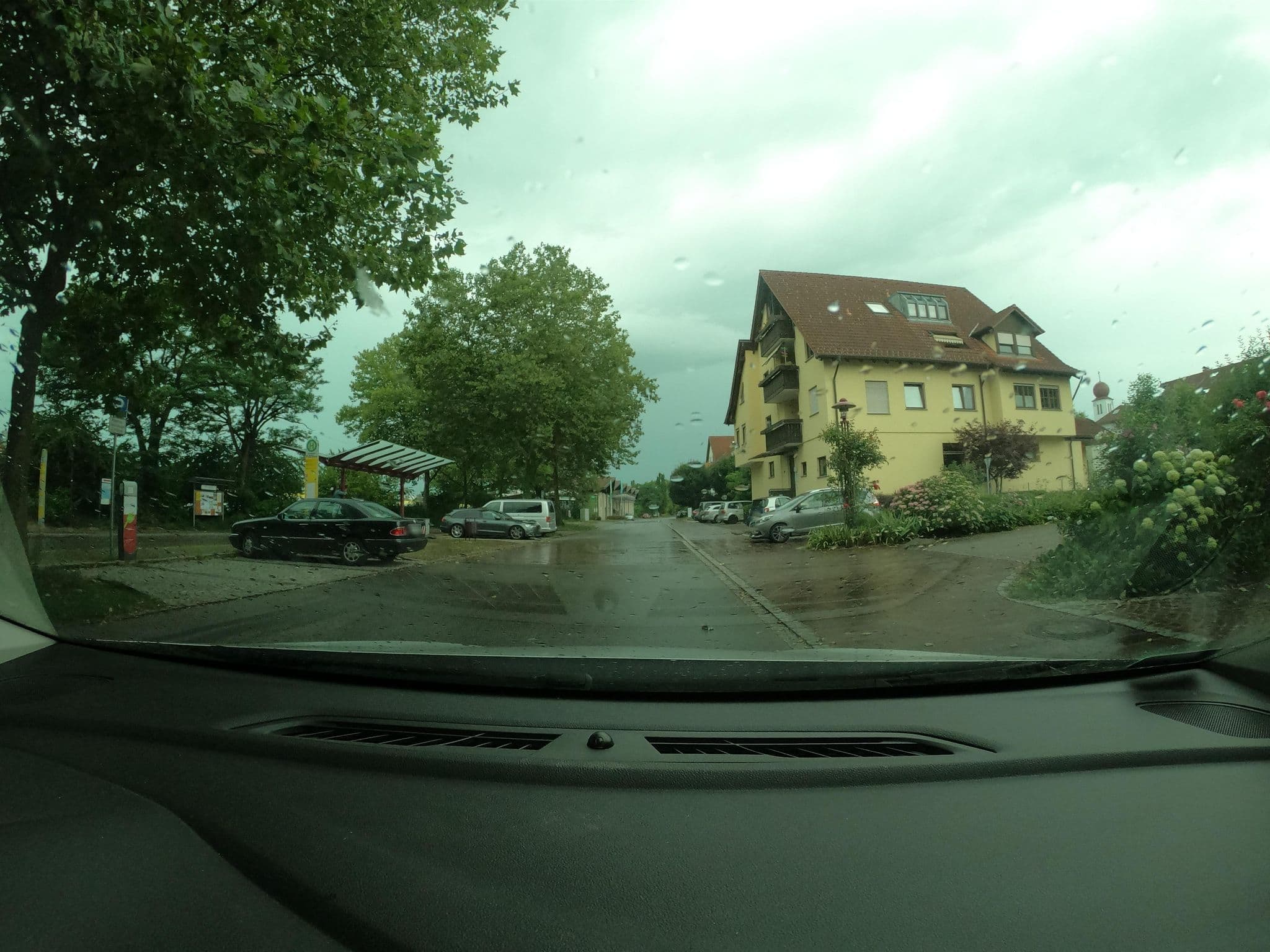 Street view near Teddybärenhotel - Peters Teddywelt, Kressbronn am Bodensee — © vst (CC BY-SA · Mapillary)