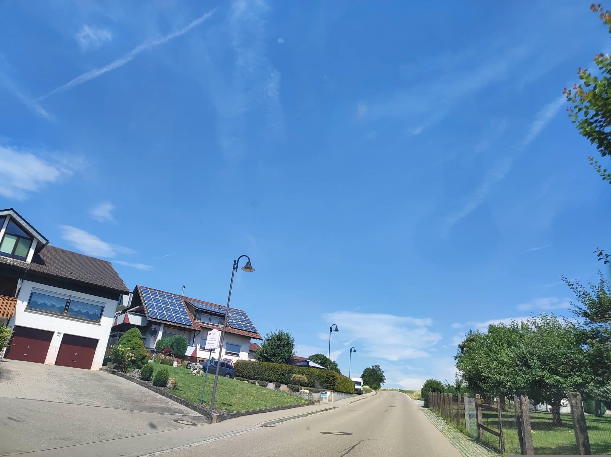 Street view near Gasthaus Bussenstüble, Unlingen — © msdess (CC BY-SA · Mapillary)