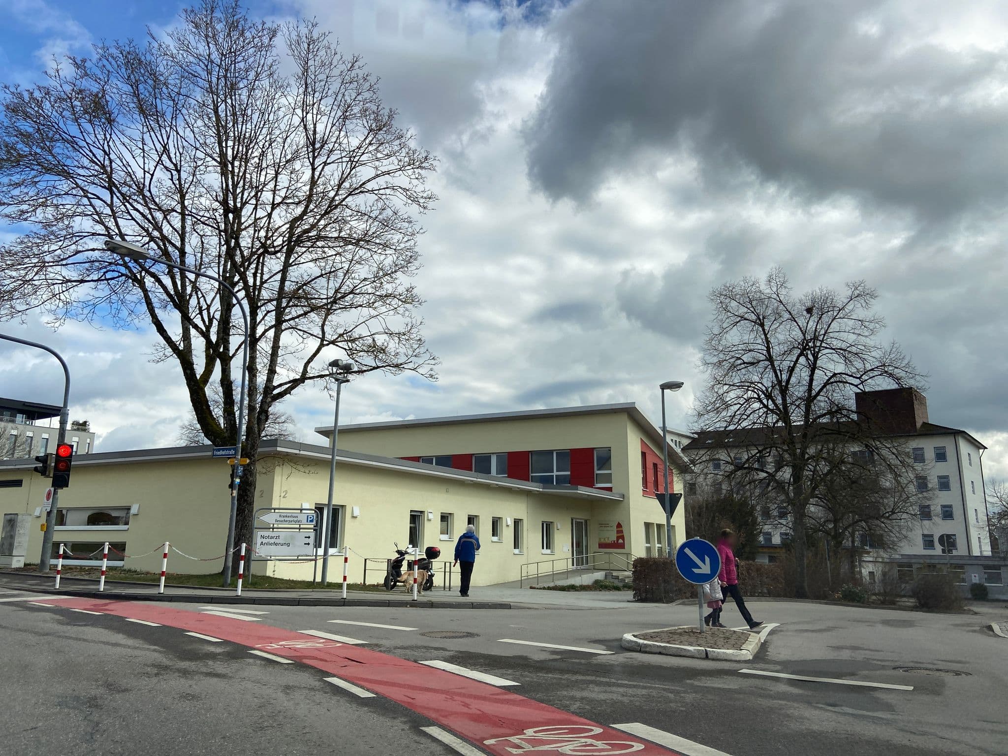 Street view near Mohren Pfullendorf, Familie Möller-Staniszewski, Pfullendorf — © googie0815 (CC BY-SA · Mapillary)