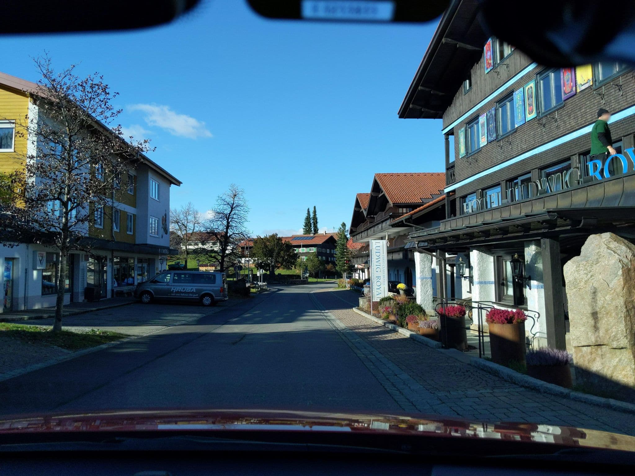 Street view near Golf & Alpin Wellness Resort Hotel Ludwig Royal, Oberstaufen — © mcliquid (CC BY-SA · Mapillary)