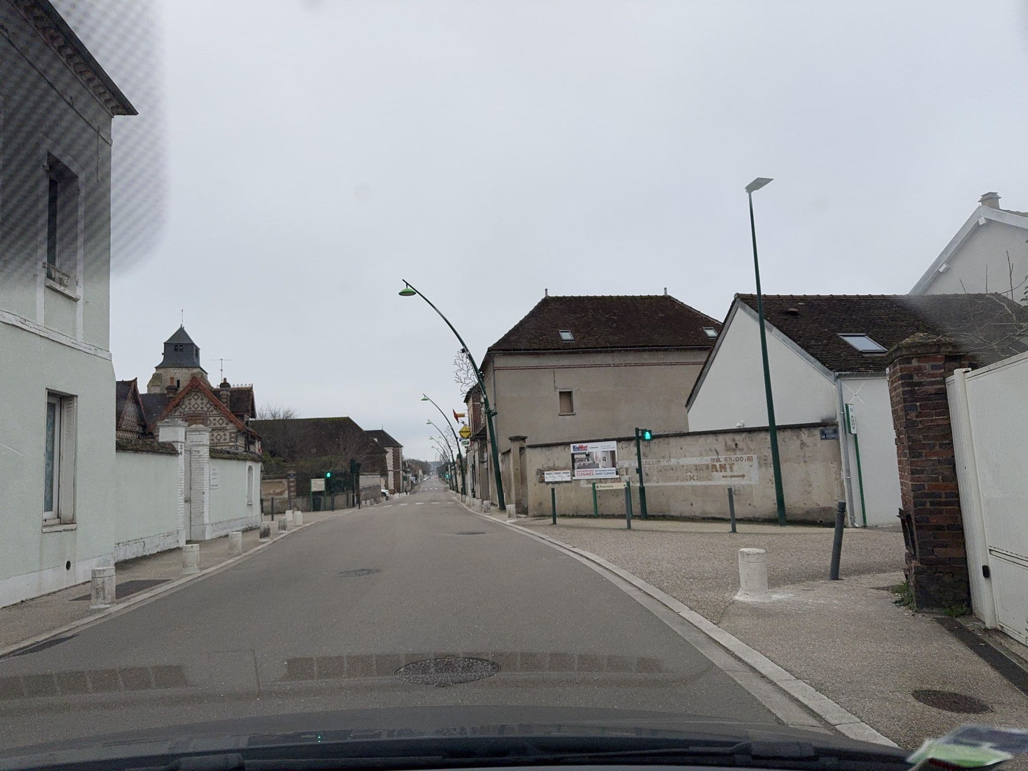 Street view near Villa Clément Sens Appart'hôtel, Saint-Clément — © jerome92370 (CC BY-SA · Mapillary)