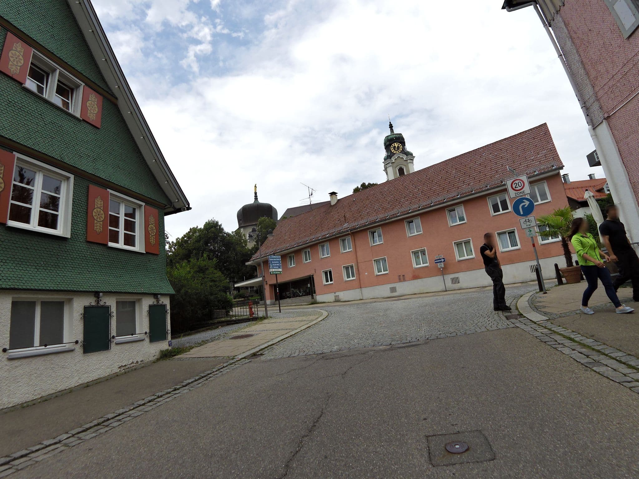 Street view near Stadthotel Zum Goldenen Hirschen, Lindenberg — © bitnapper (CC BY-SA · Mapillary)