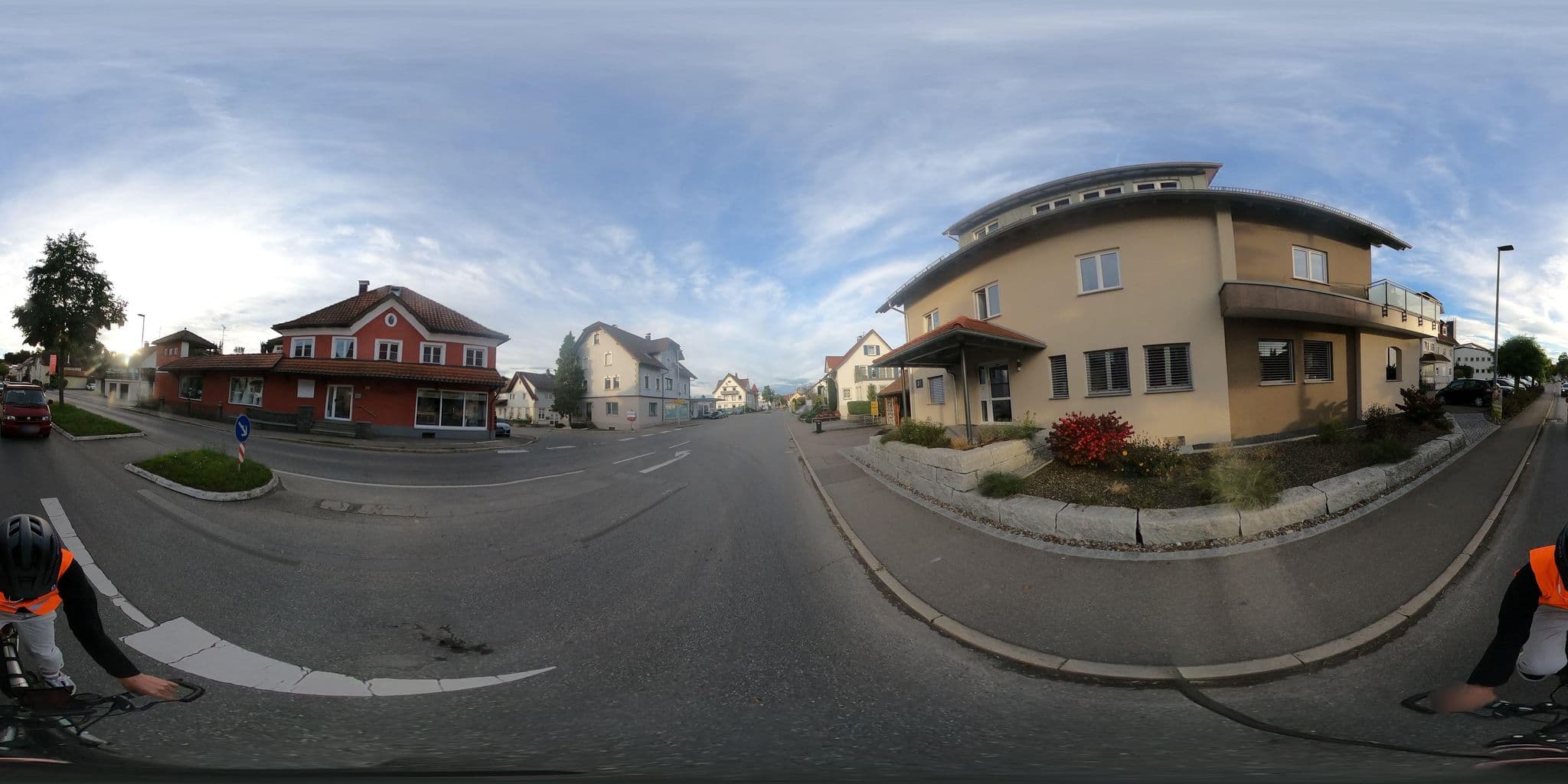 Street view near Hotel Garni Winkelmann, Hergensweiler — © RadNETZ (CC BY-SA · Mapillary)