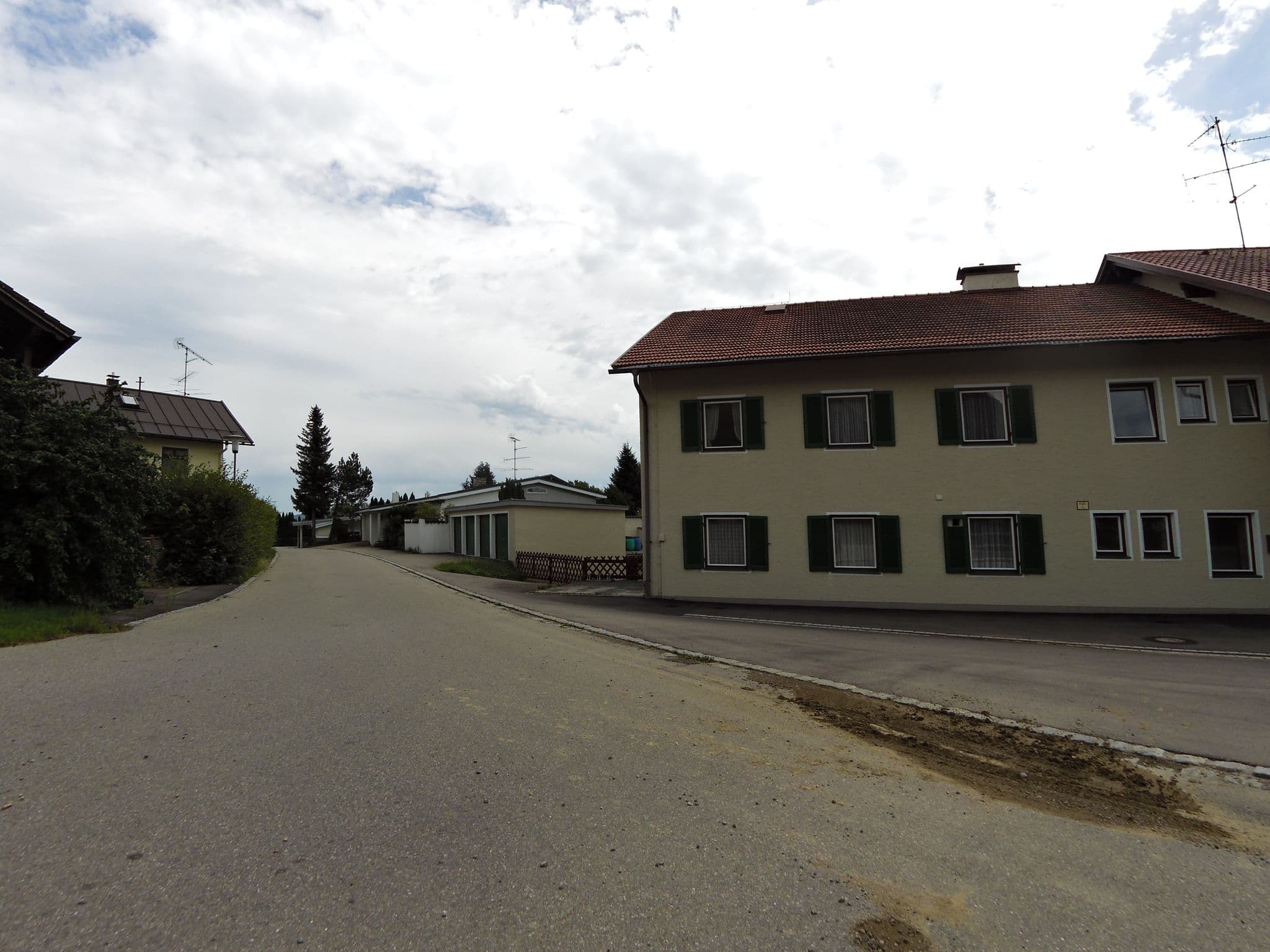 Street view near Hotel Bavaria, Lindenberg — © bitnapper (CC BY-SA · Mapillary)