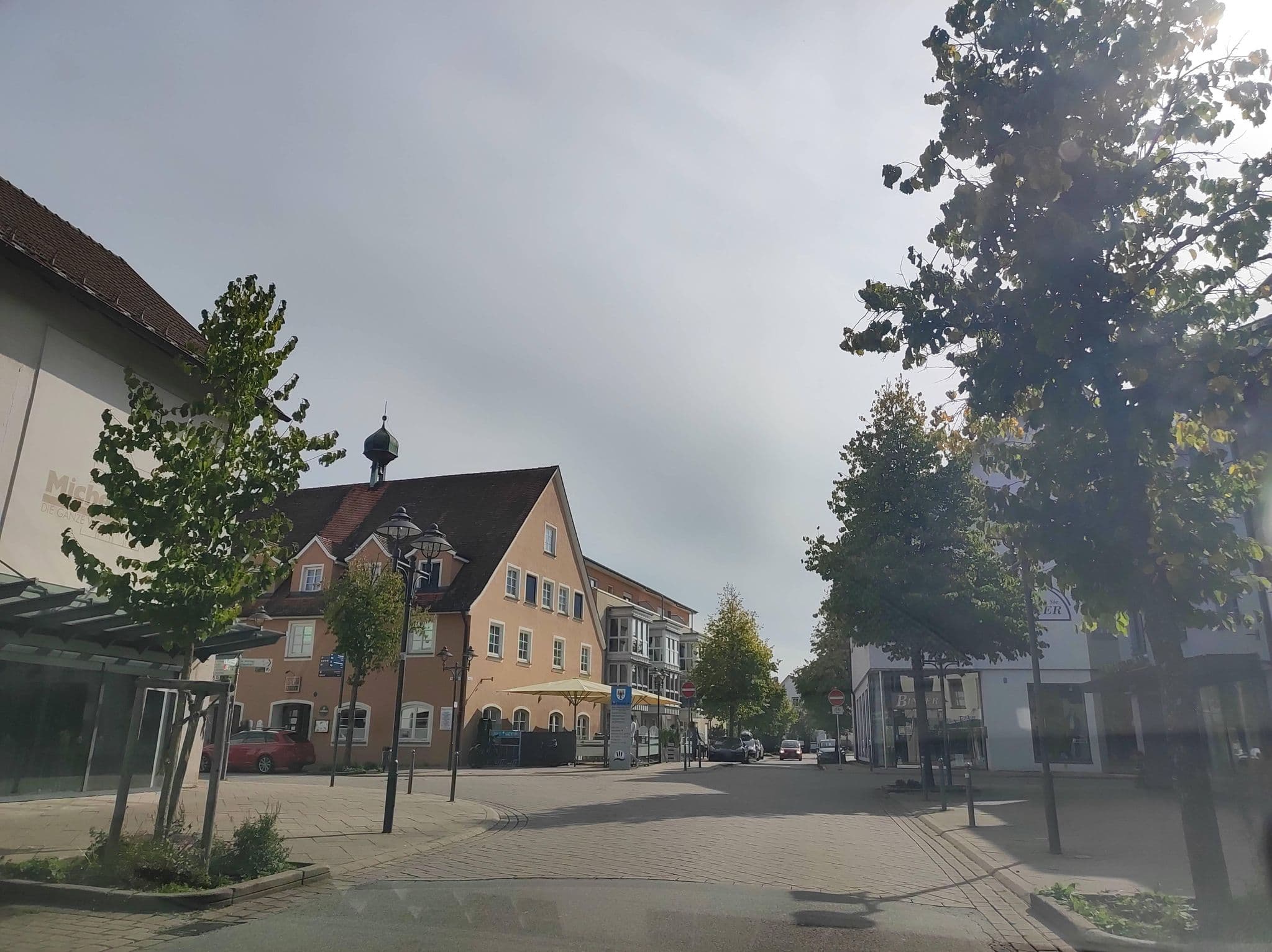 Street view near Gasthaus Ochsen, Bad Wurzach — © msdess (CC BY-SA · Mapillary)