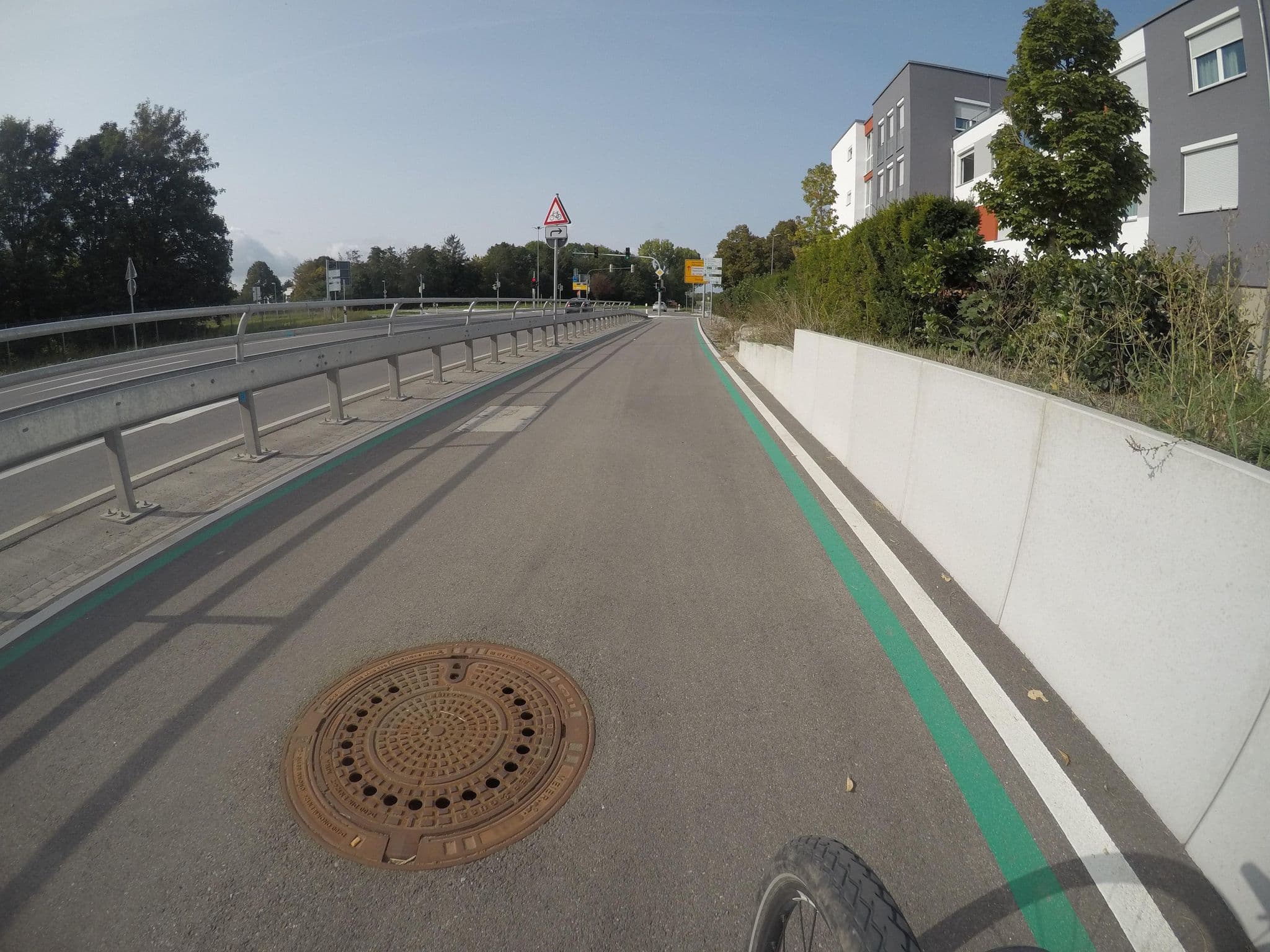 Street view near Feckl's Apart, Ehningen — © mfa (CC BY-SA · Mapillary)