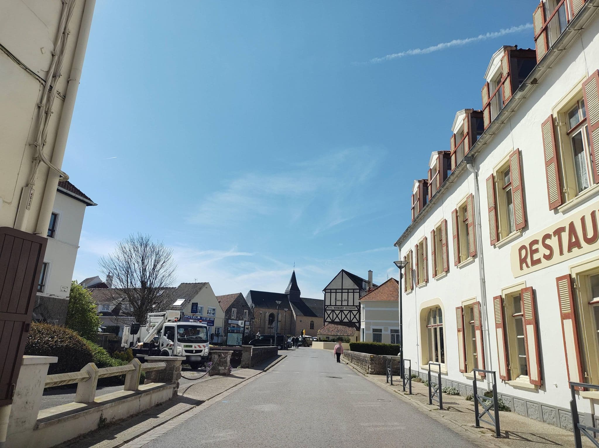 Street view near Hôtel de la Plage, Wissant — © thetornado76 (CC BY-SA · Mapillary)
