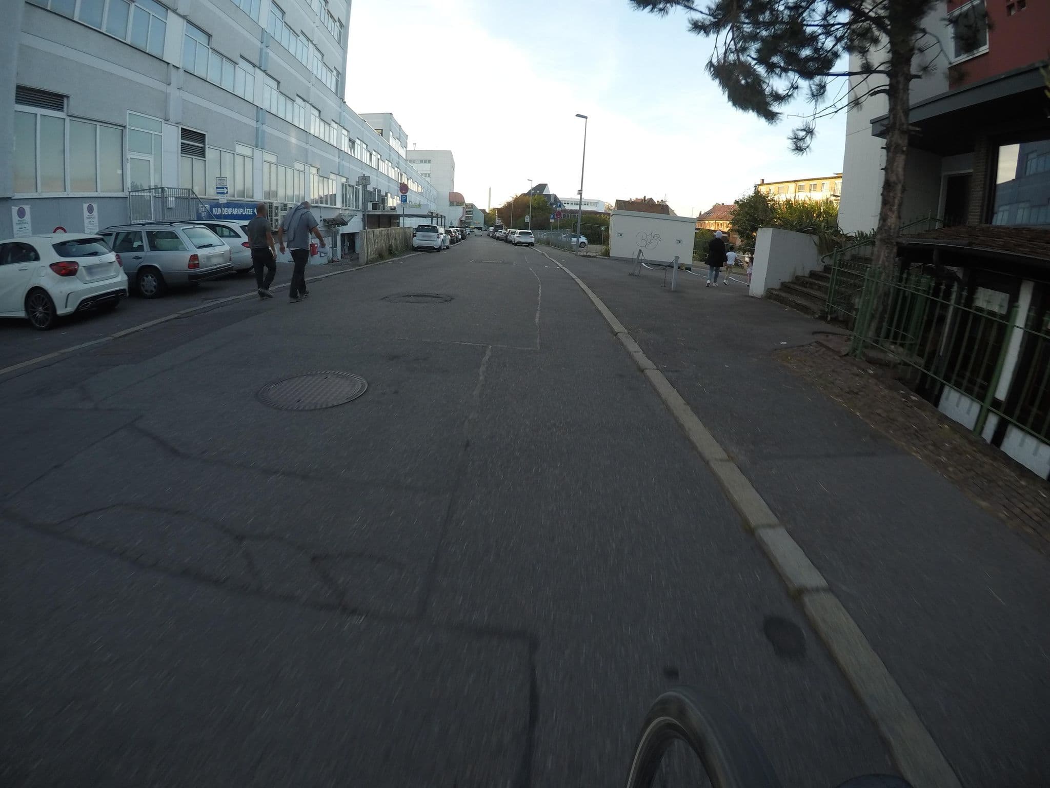 Street view near Hotel Mönig, Böblingen — © mfa (CC BY-SA · Mapillary)