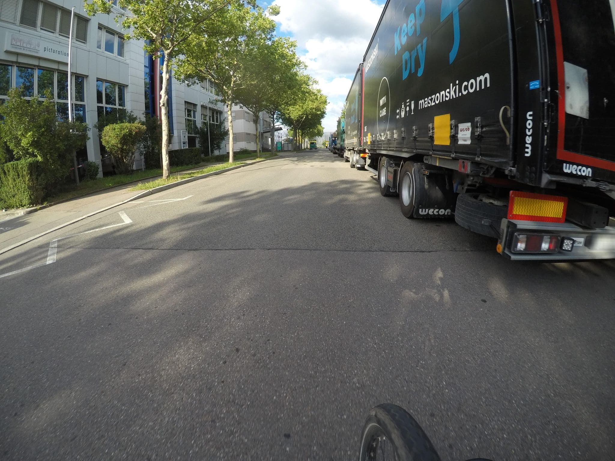 Street view near Konferenzzentrum Böblingen, Böblingen — © mfa (CC BY-SA · Mapillary)