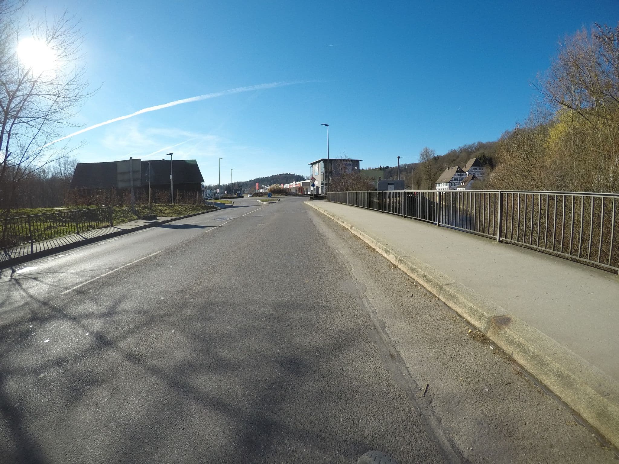 Street view near Albert Gästehäuser Lindner, Neckartenzlingen — © mfa (CC BY-SA · Mapillary)