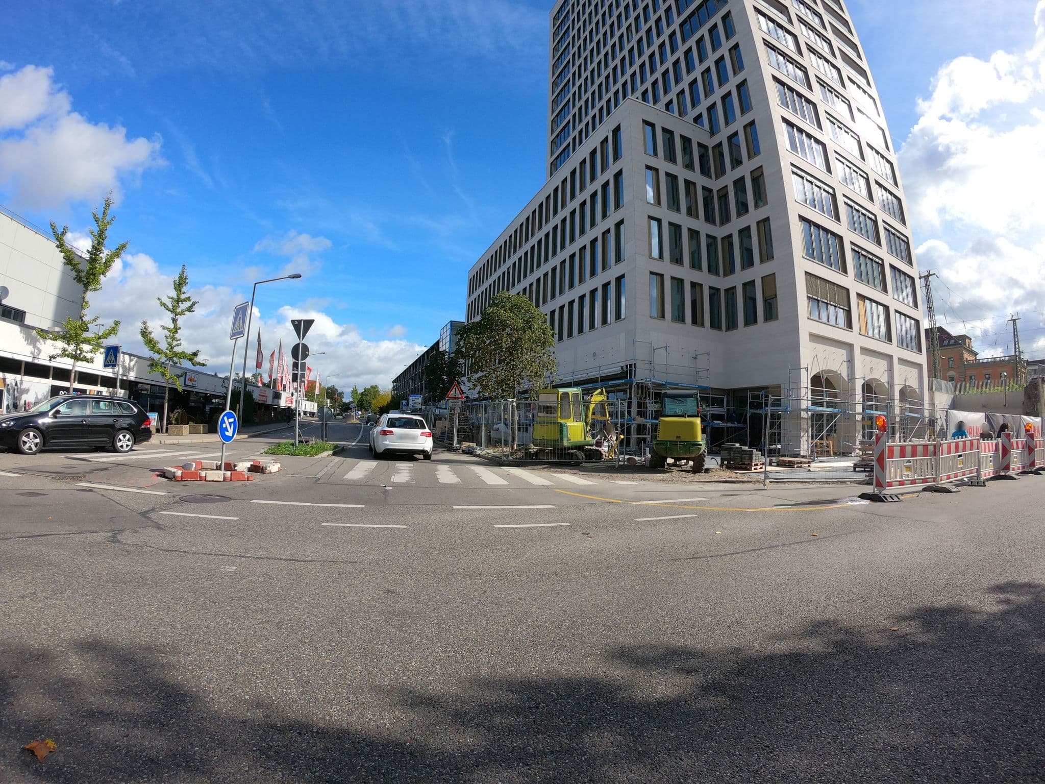 Street view near Stuttgarter Apartments, Reutlingen — © wizonede (CC BY-SA · Mapillary)