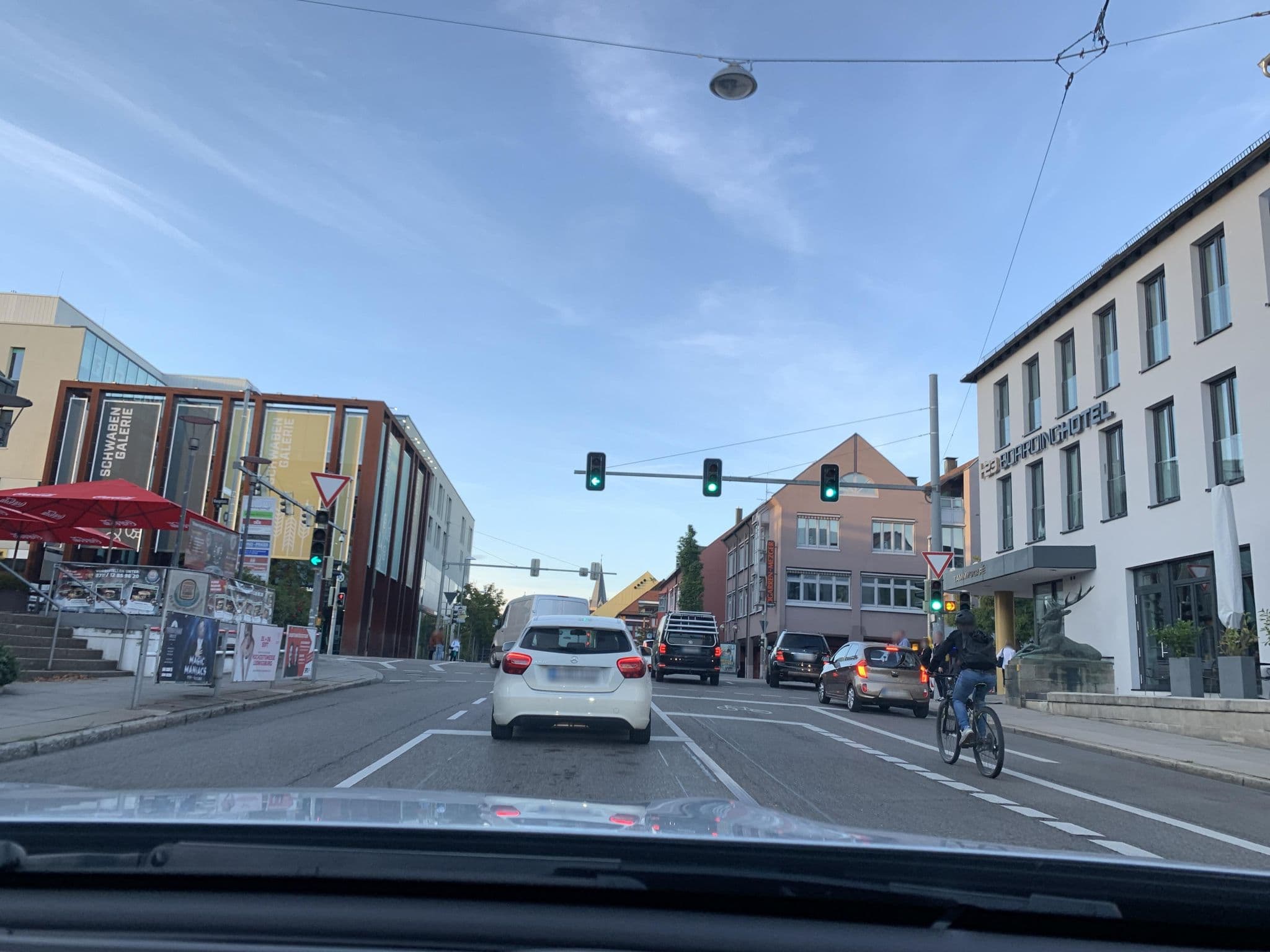 Street view near H23 Boardinghotel Hotel, Vaihingen-Mitte — © robinre (CC BY-SA · Mapillary)