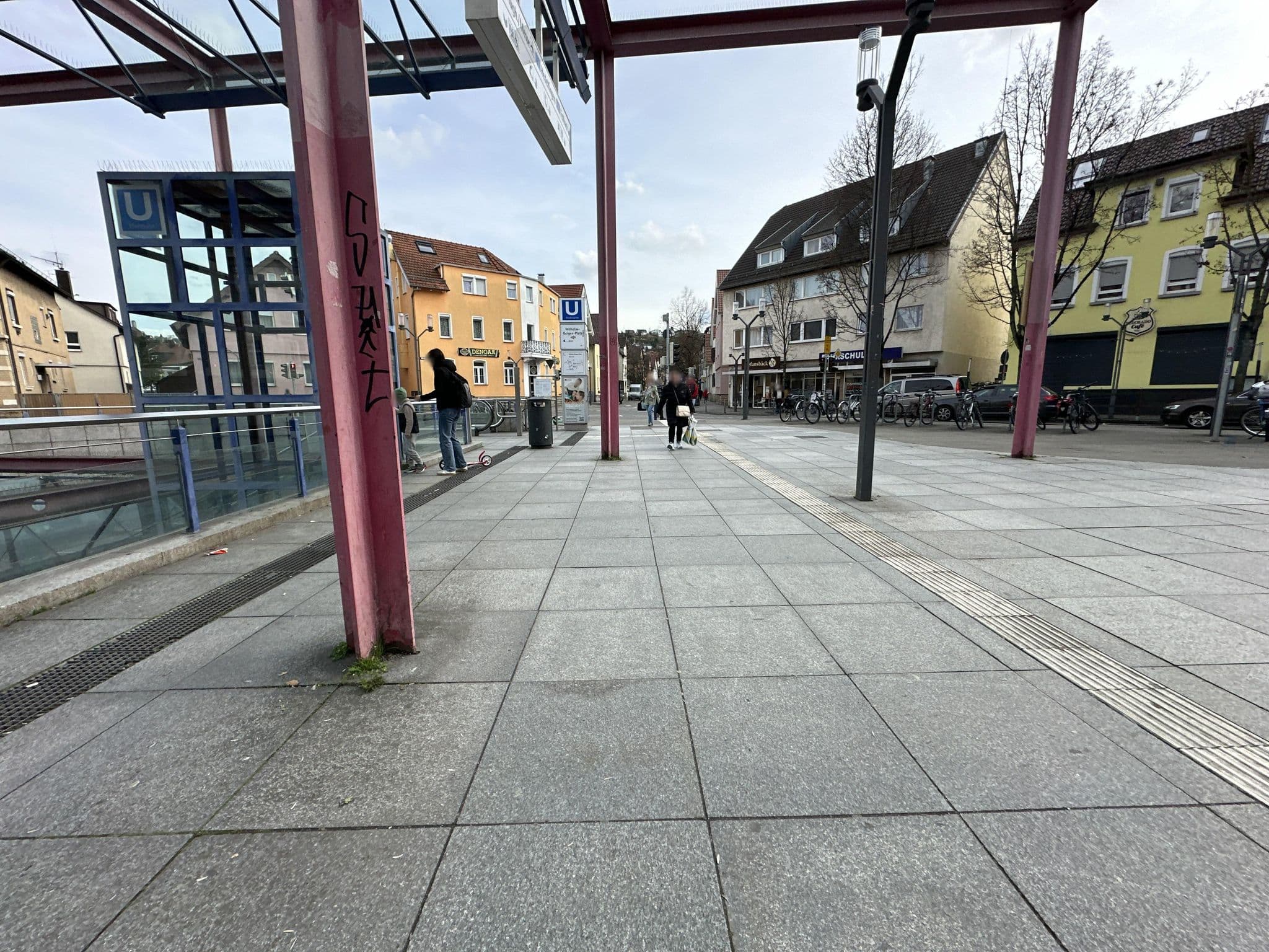 Street view near Hotel Geiger Feuerbach, Stuttgart Feuerbach — © quickness805 (CC BY-SA · Mapillary)