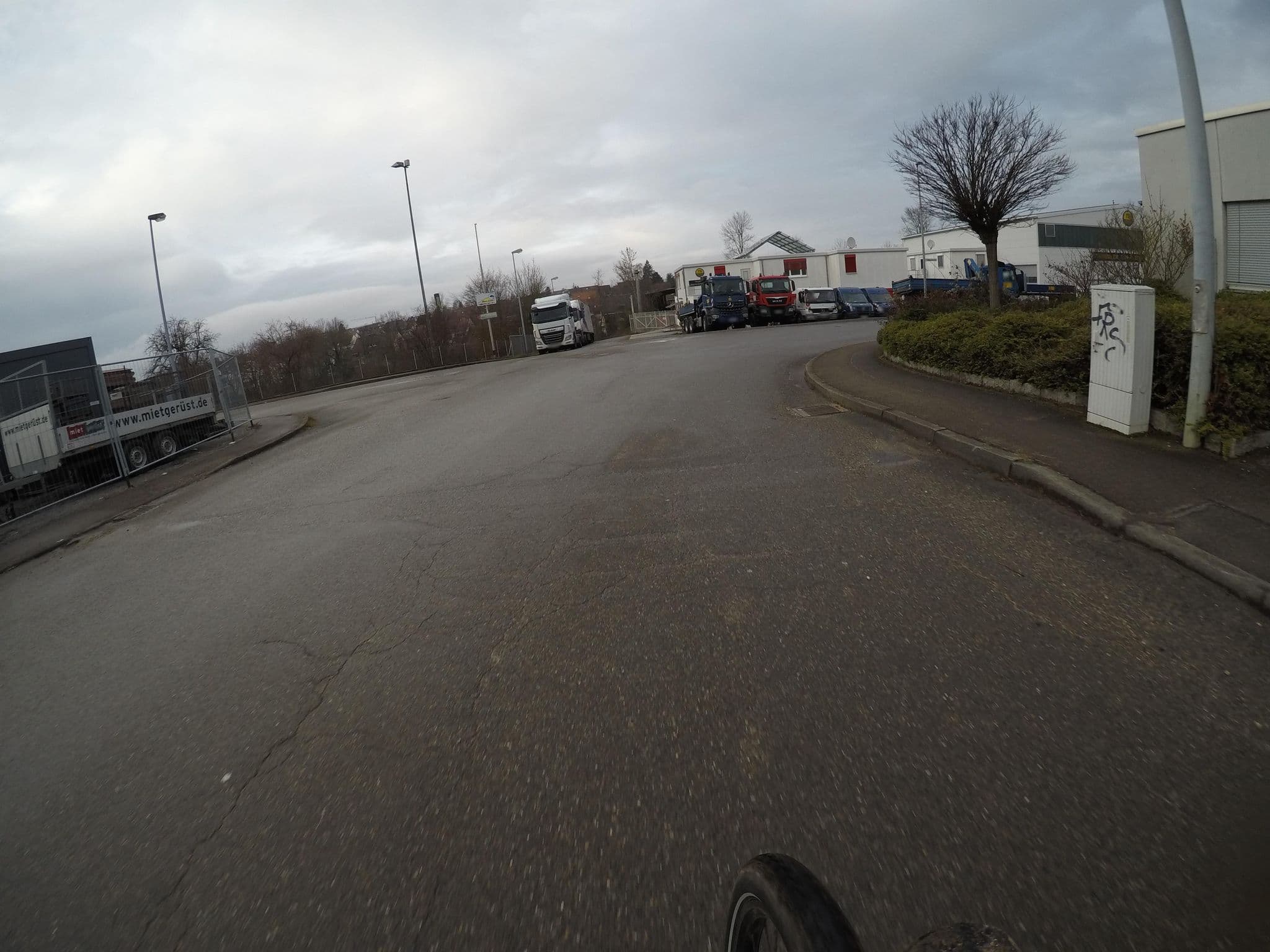 Street view near Grundstückverw. Silmingen, Filderstadt — © mfa (CC BY-SA · Mapillary)