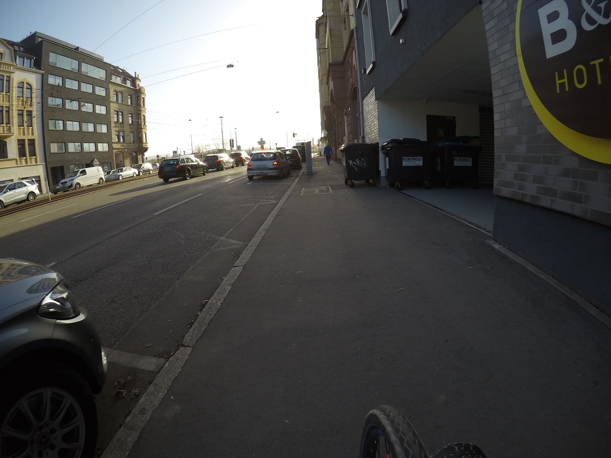 Street view near B&B Hotel Bad Canstatt, Stuttgart-Ost — © mfa (CC BY-SA · Mapillary)