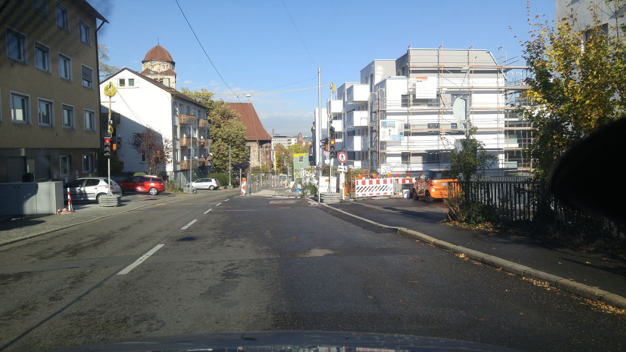 Street view near Deluxe Ferienwohnung Apartment Stuttgart Centre/Milaneo, Stuttgart — © stefan005 (CC BY-SA · Mapillary)