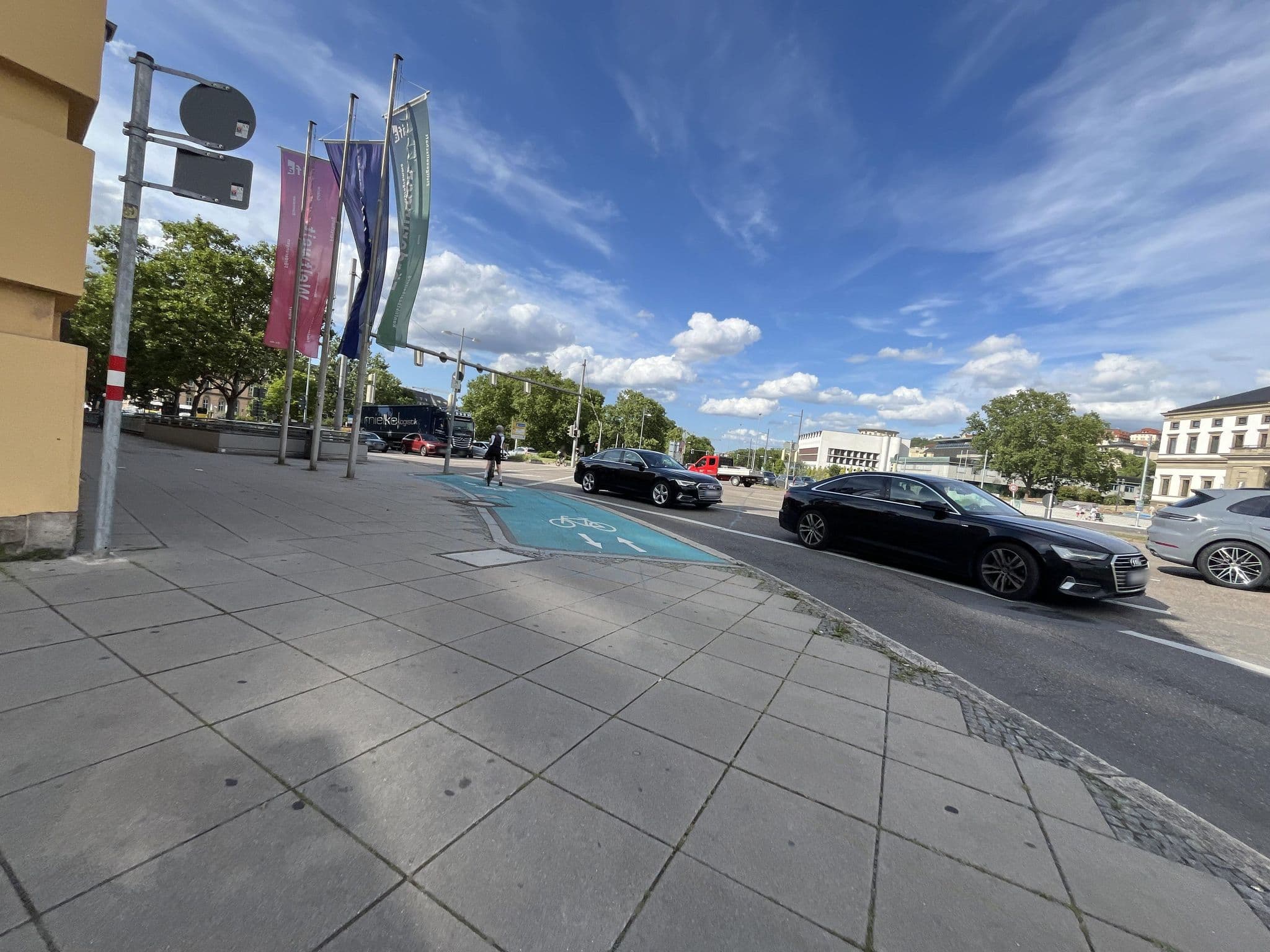 Street view near Stuttgart, Stuttgart — © tobi7524 (CC BY-SA · Mapillary)