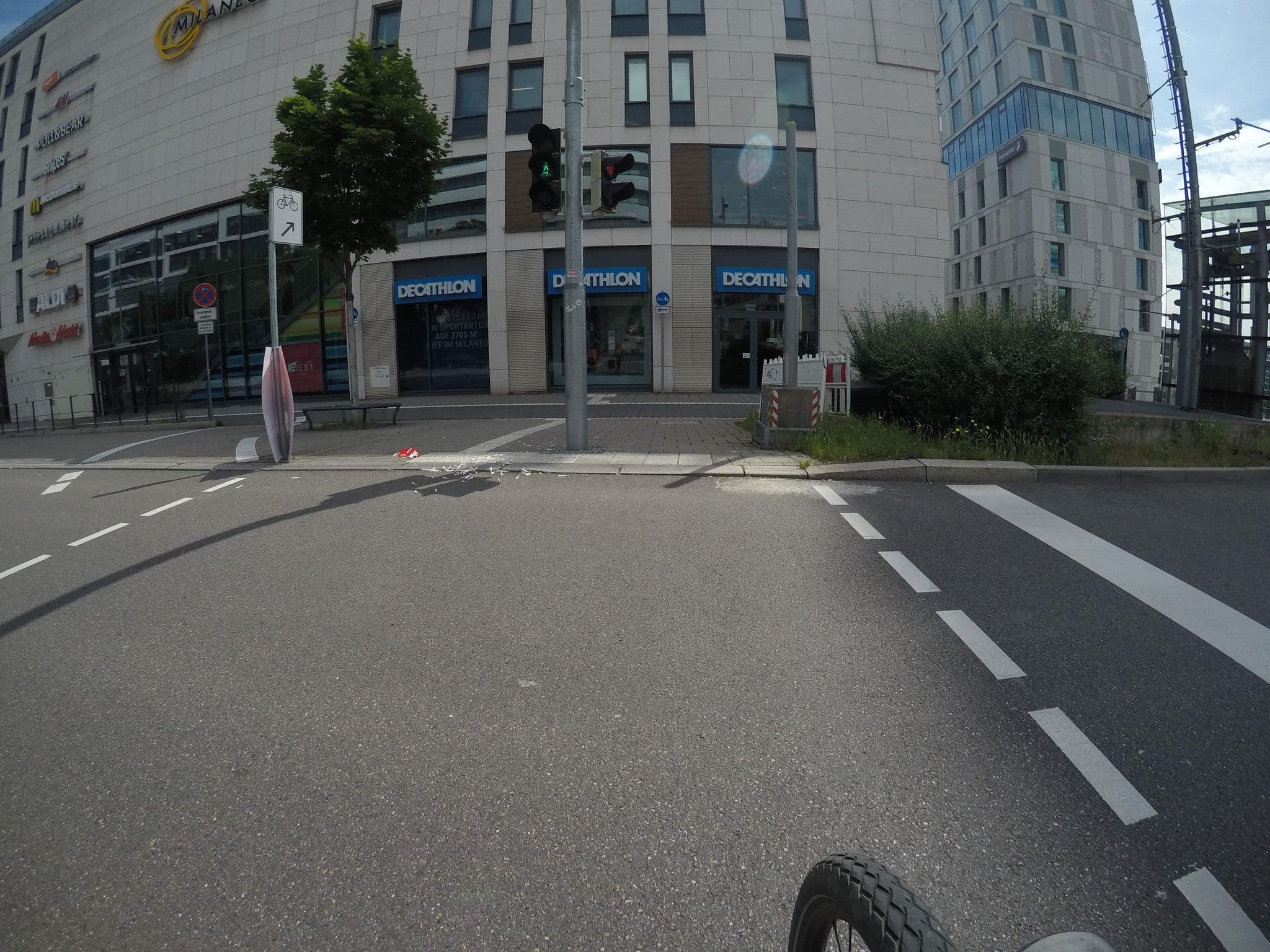 Street view near Aloft Stuttgart, Stuttgart — © mfa (CC BY-SA · Mapillary)