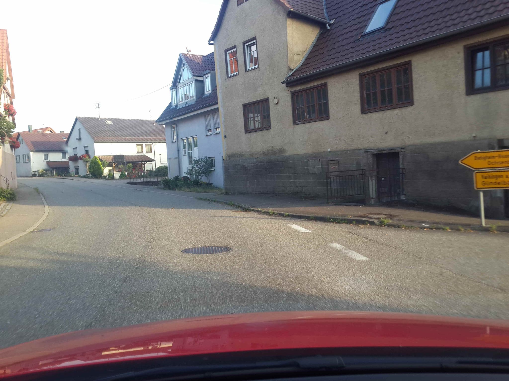 Street view near Gemütliche Gästezimmer in einem neu sanierten Fachwerkhaus, Zaberfeld — © changchun1 (CC BY-SA · Mapillary)