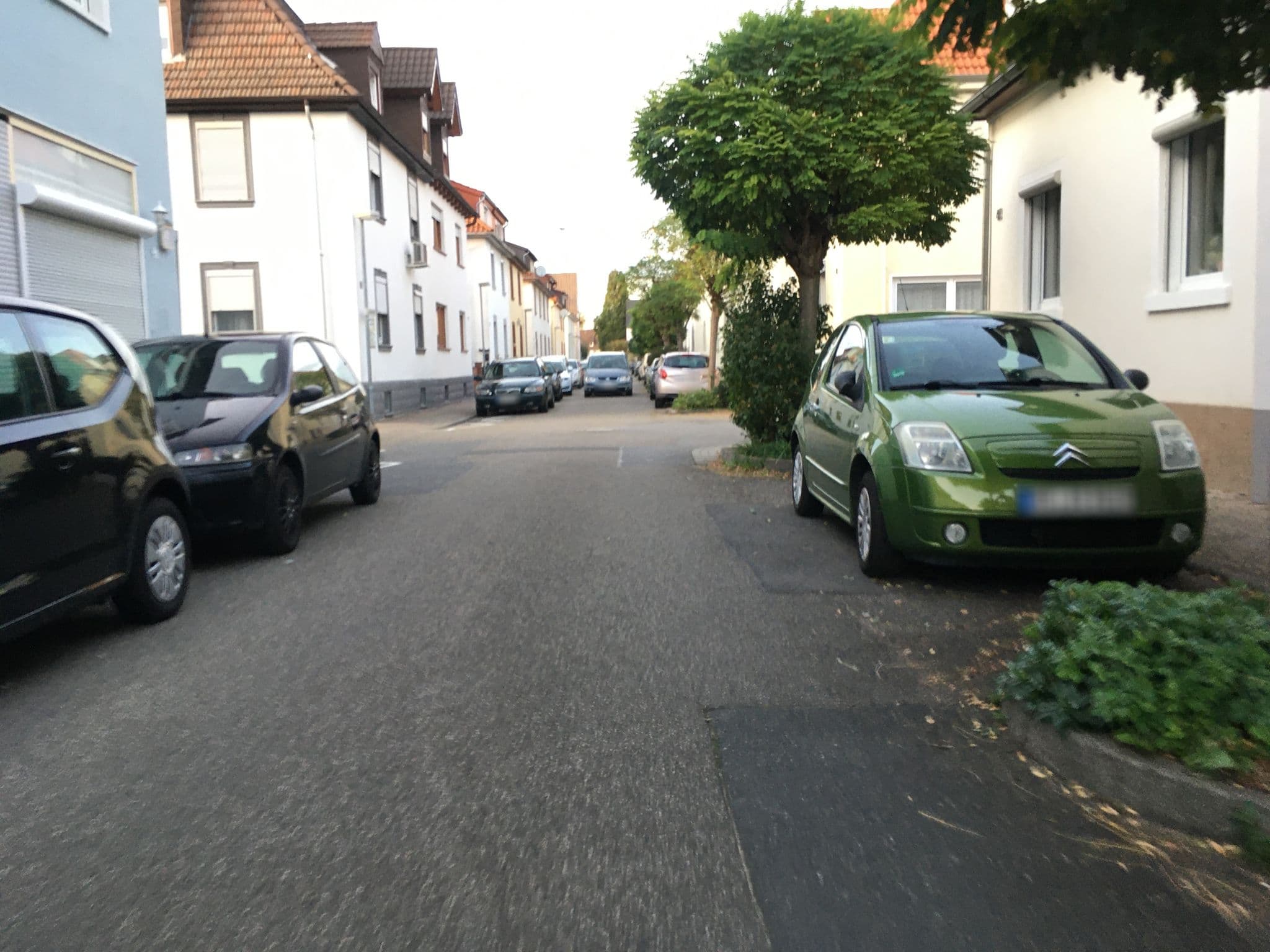 Street view near Seminarhaus Szenario, Leimen — © changchun1 (CC BY-SA · Mapillary)