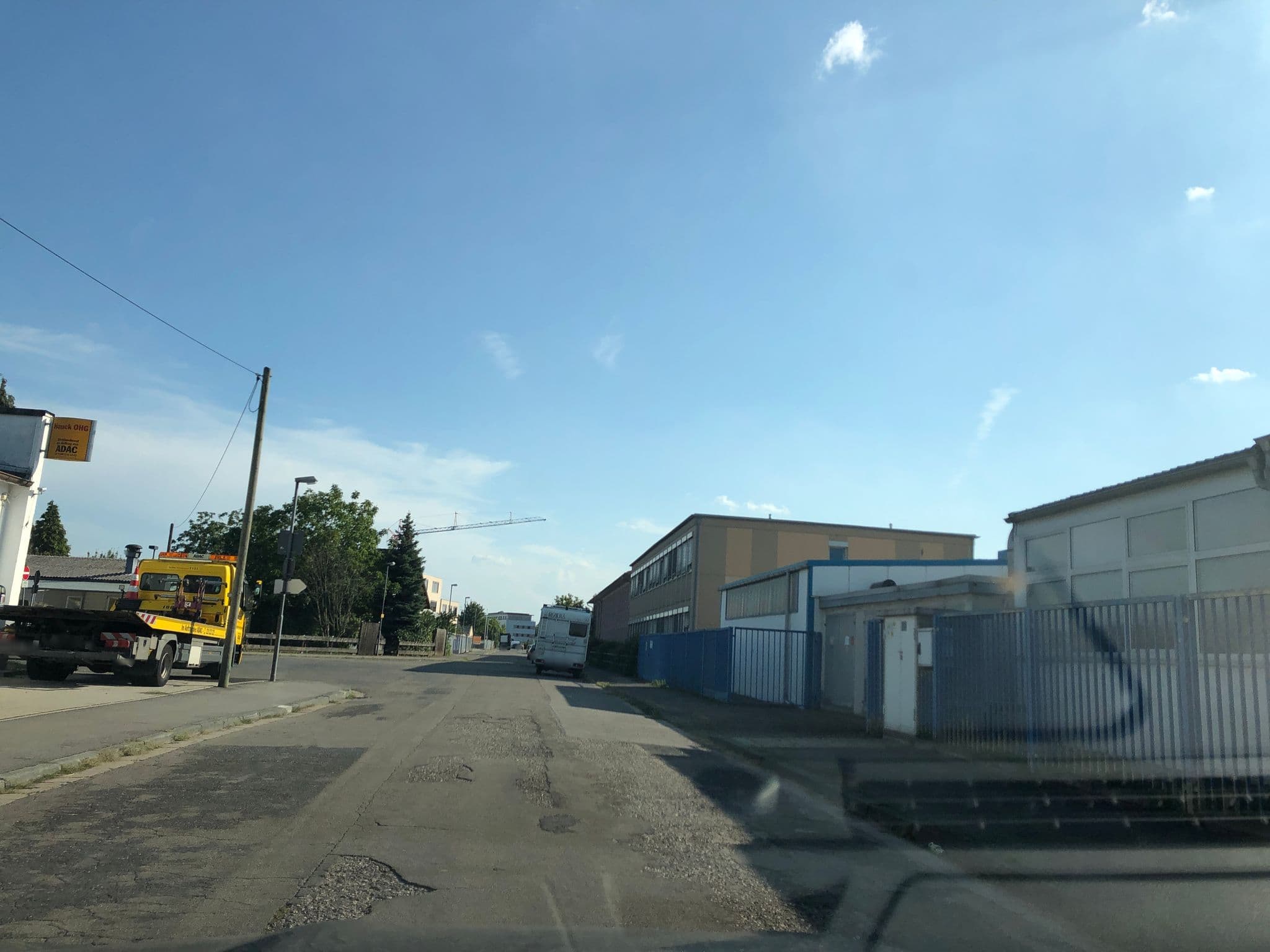Street view near Looks Inn, Eppelheim — © knistertoni (CC BY-SA · Mapillary)