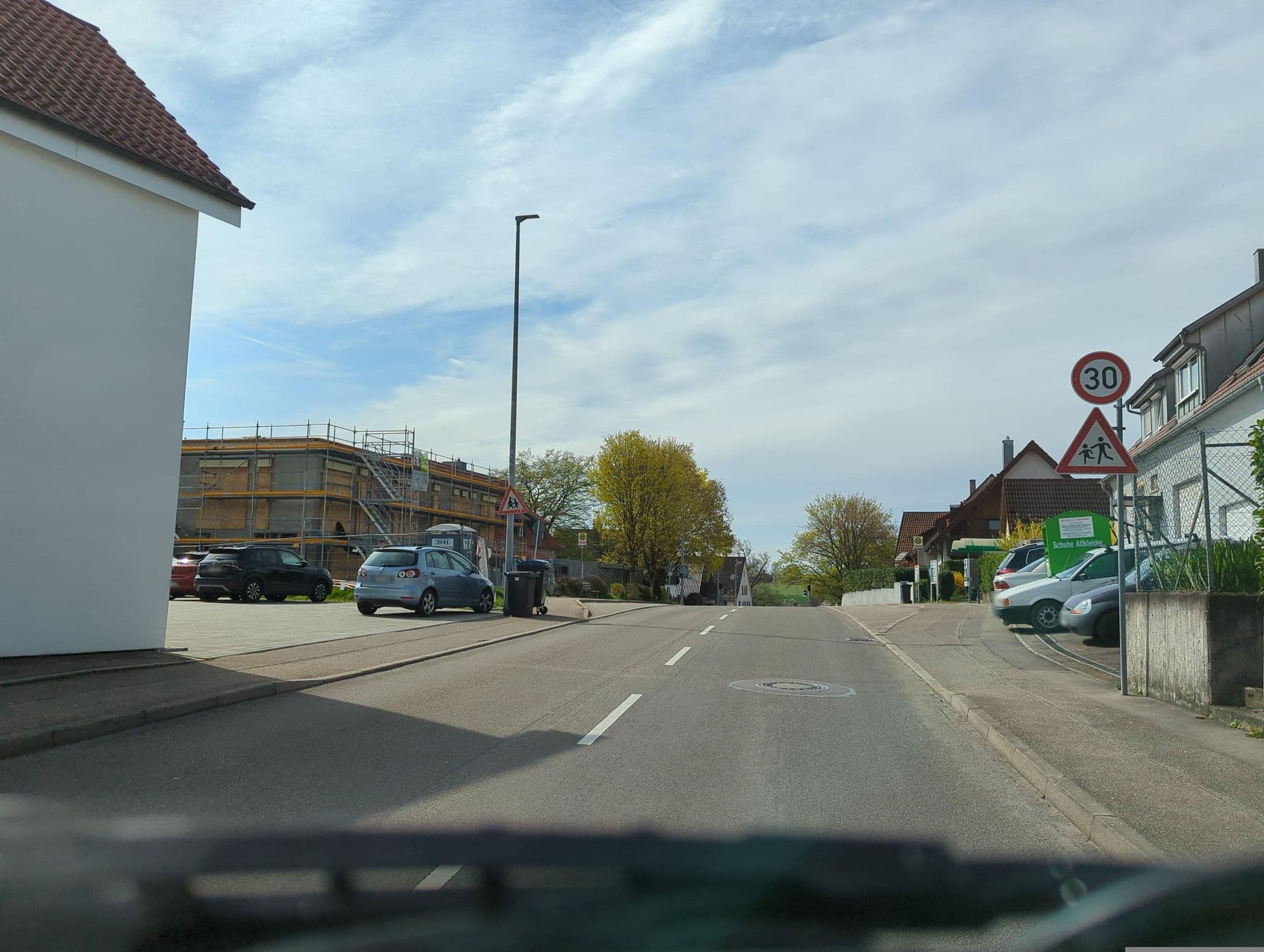 Street view near STUDIO - Betriebs - Verwaltungs- und Vermietungs-GmbH, Bietigheim-Bissingen — © electria (CC BY-SA · Mapillary)