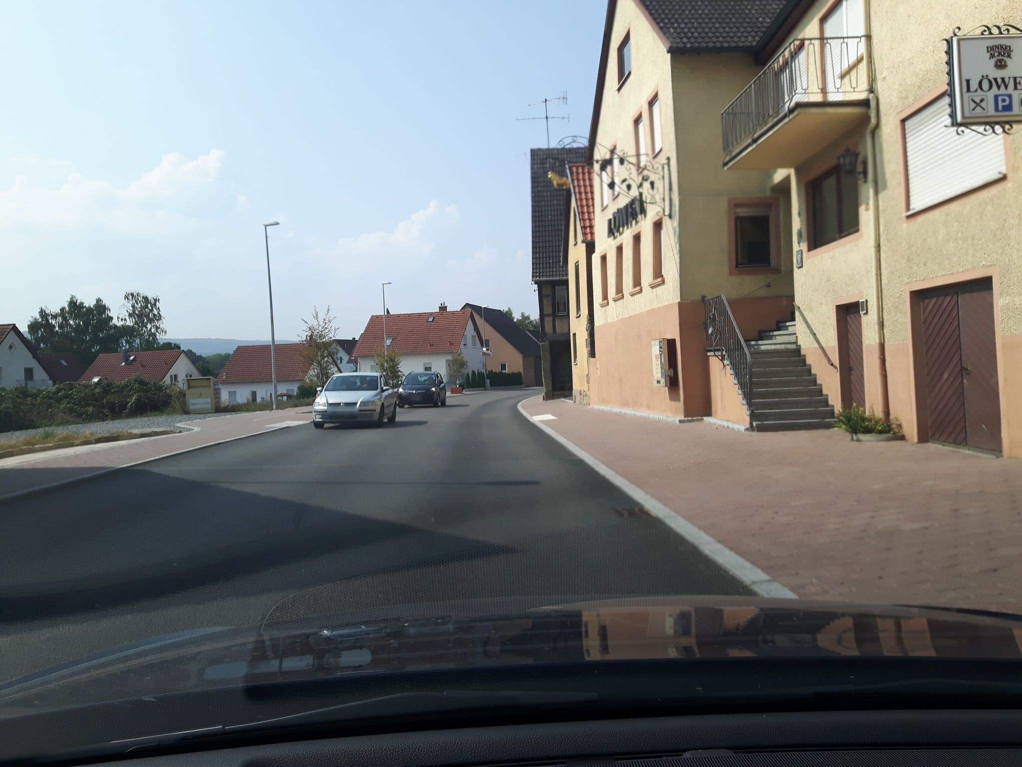 Street view near Löwen, Güglingen — © changchun1 (CC BY-SA · Mapillary)