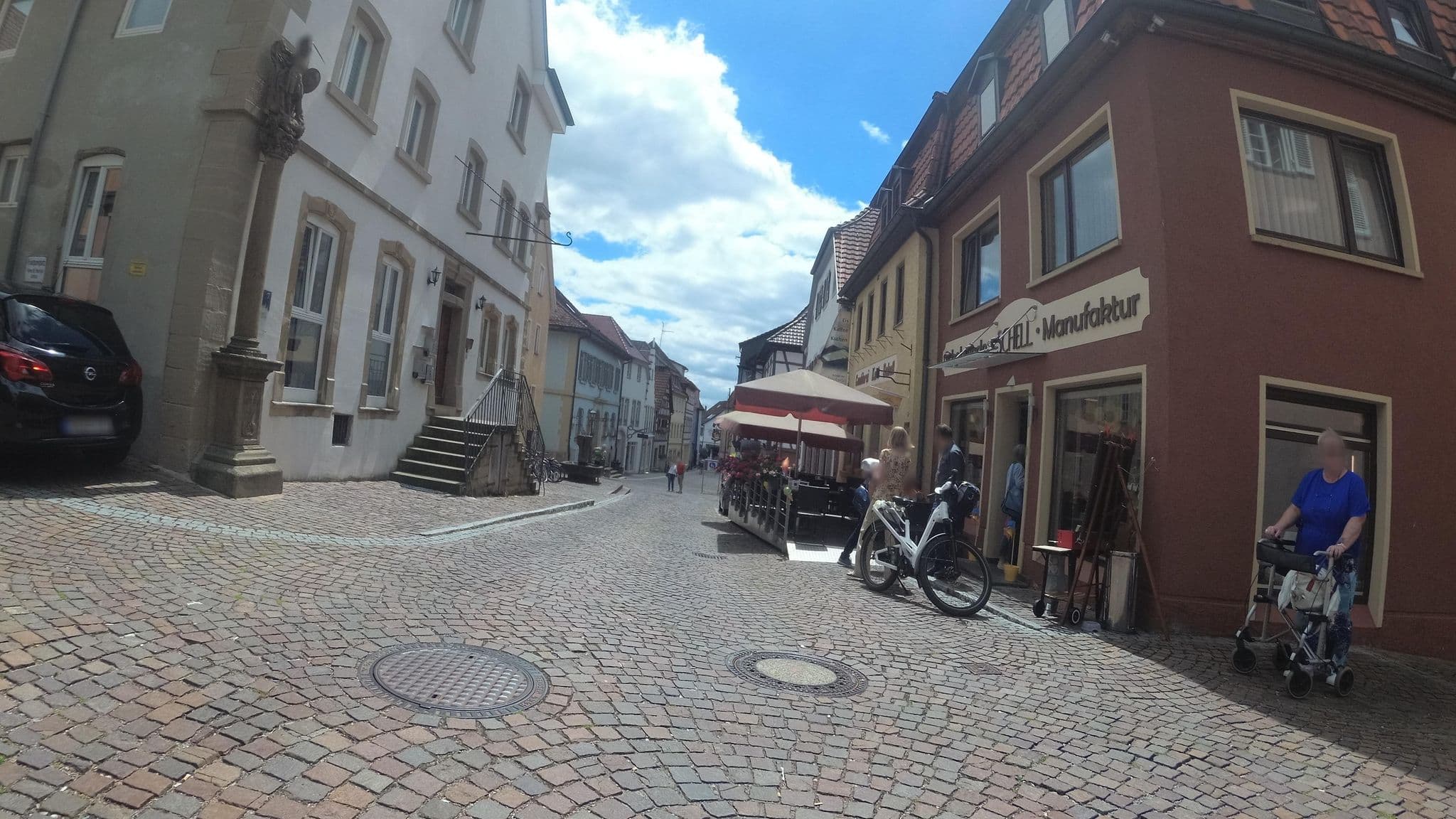 Street view near Hotel Lamm, Gundelsheim — © teddy73 (CC BY-SA · Mapillary)