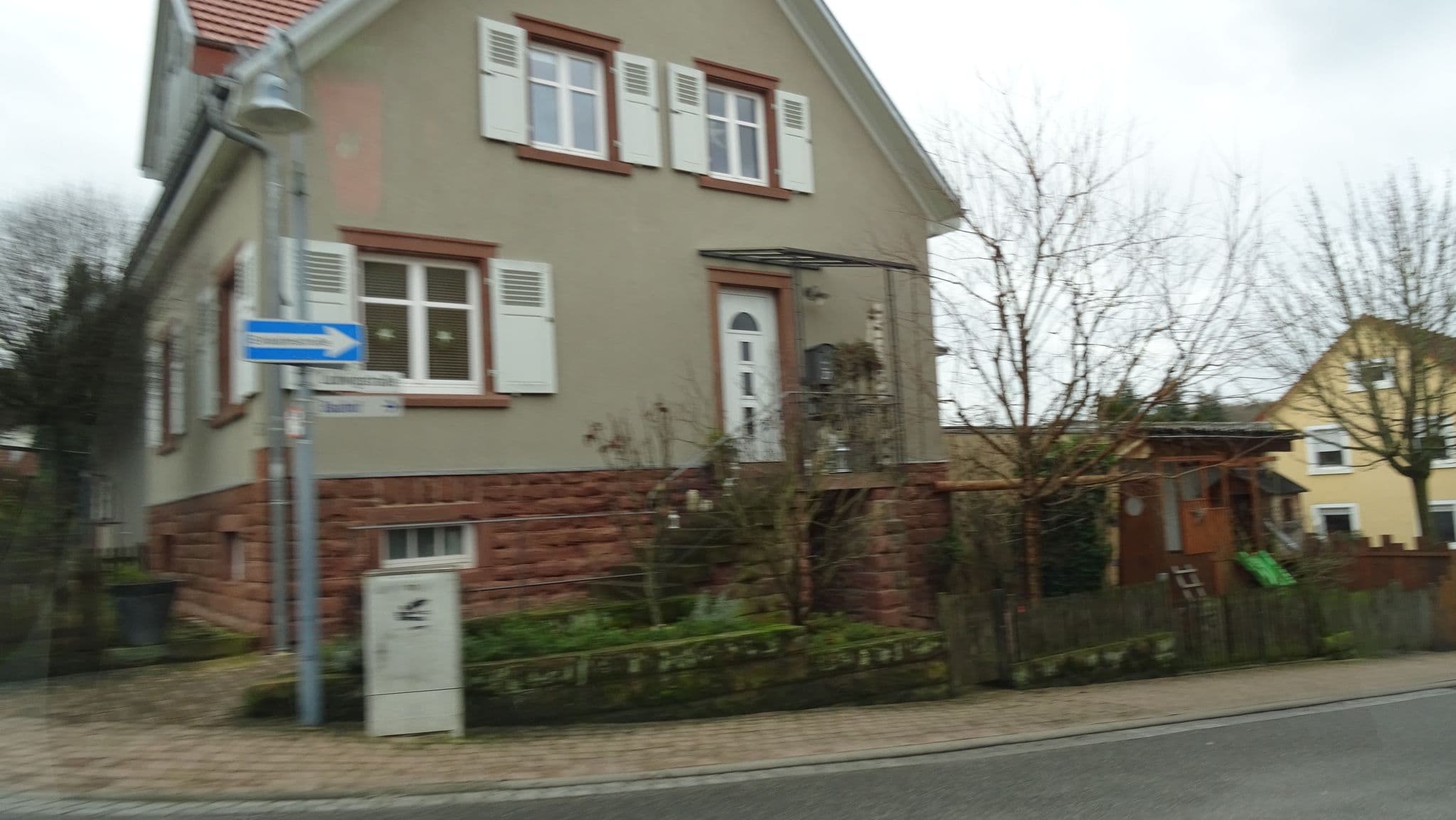 Street view near Birgit Leibfried, Aglasterhausen — © waldemar (CC BY-SA · Mapillary)