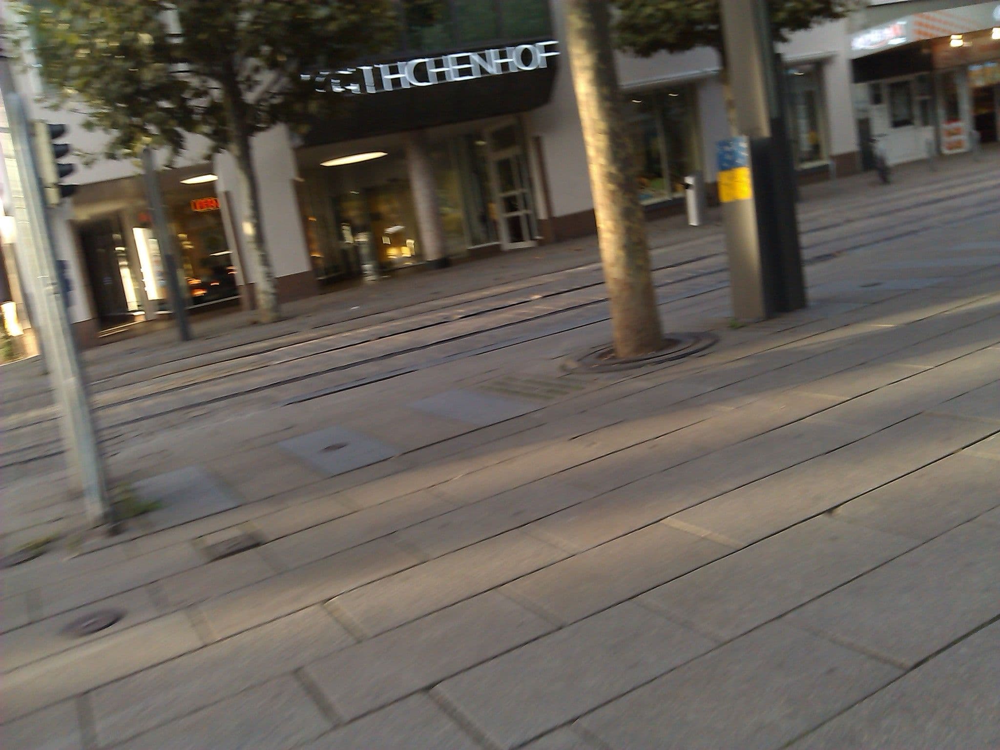 Street view near Ring Hotel, Heilbronn — © changchun1 (CC BY-SA · Mapillary)