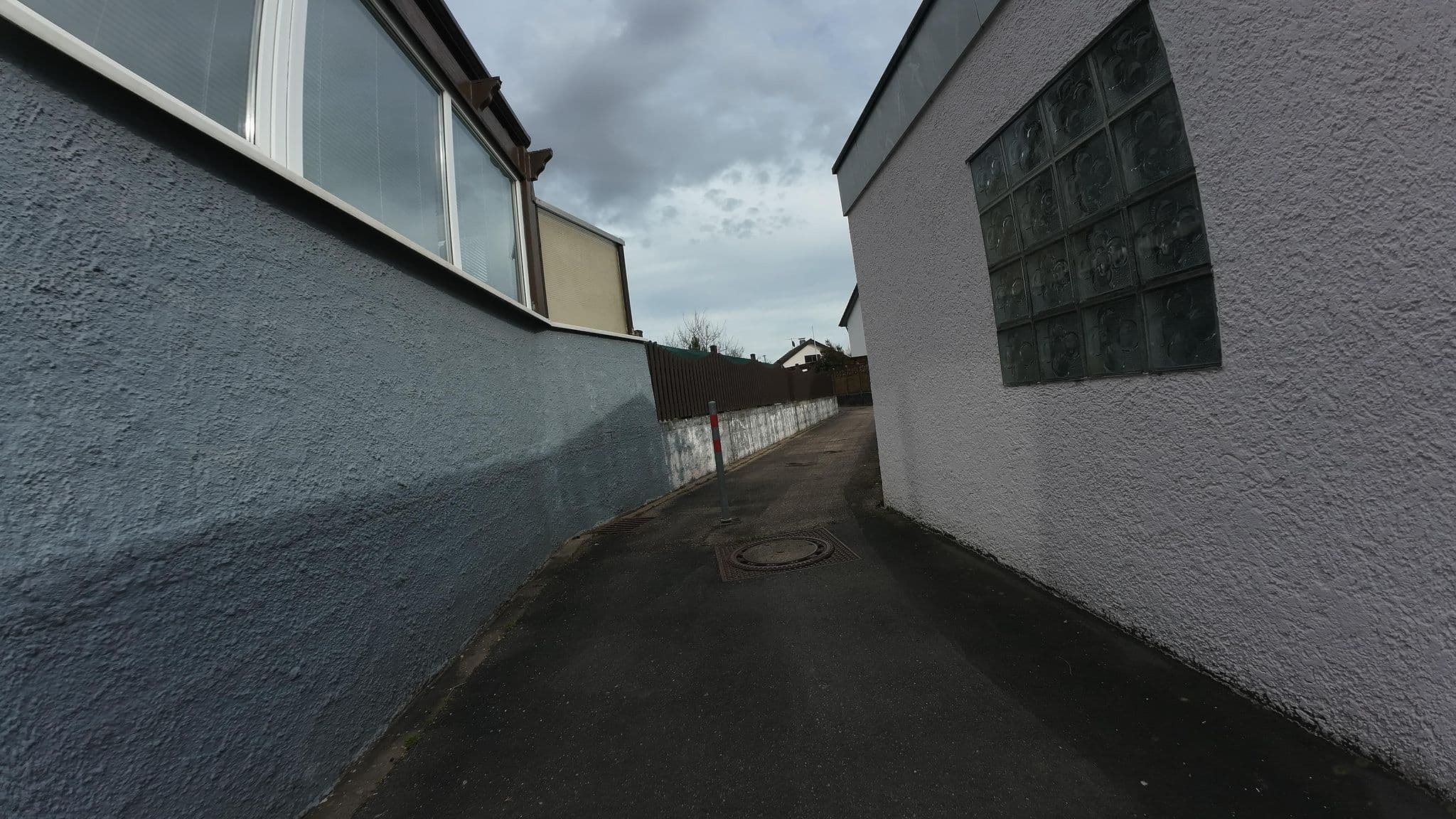 Street view near Hudolin - Vermietungen, Gundelsheim — © teddy73 (CC BY-SA · Mapillary)