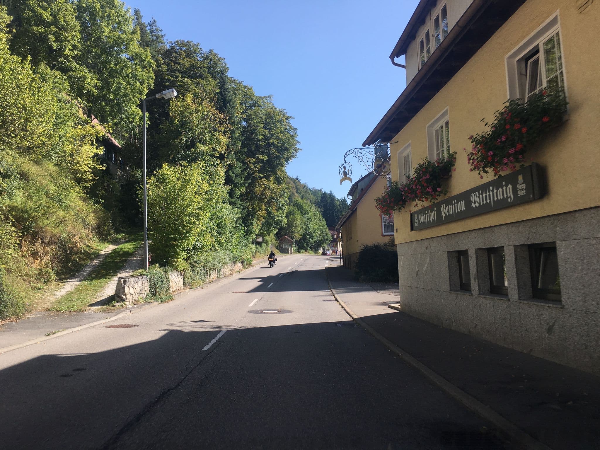 Street view near Landgasthof und Hotel Wittstaig, Hayingen — © descilla (CC BY-SA · Mapillary)
