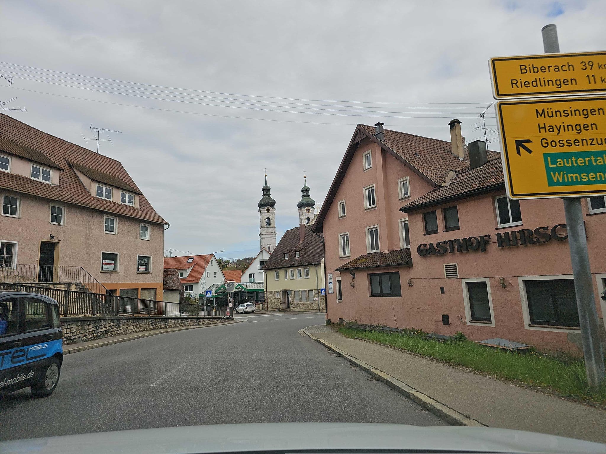 Street view near Gasthof zum Hirsch, Zwiefalten — © KrebsRap (CC BY-SA · Mapillary)