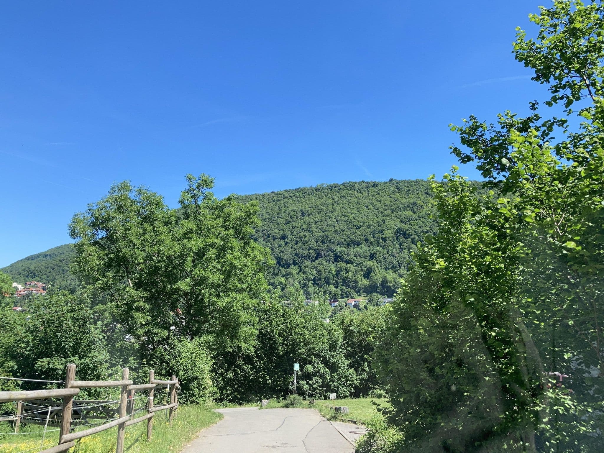 Street view near Deutsches Jugendherbergswerk Landesv. Baden-Württemb, Bad Urach — © tasmaniadevil (CC BY-SA · Mapillary)