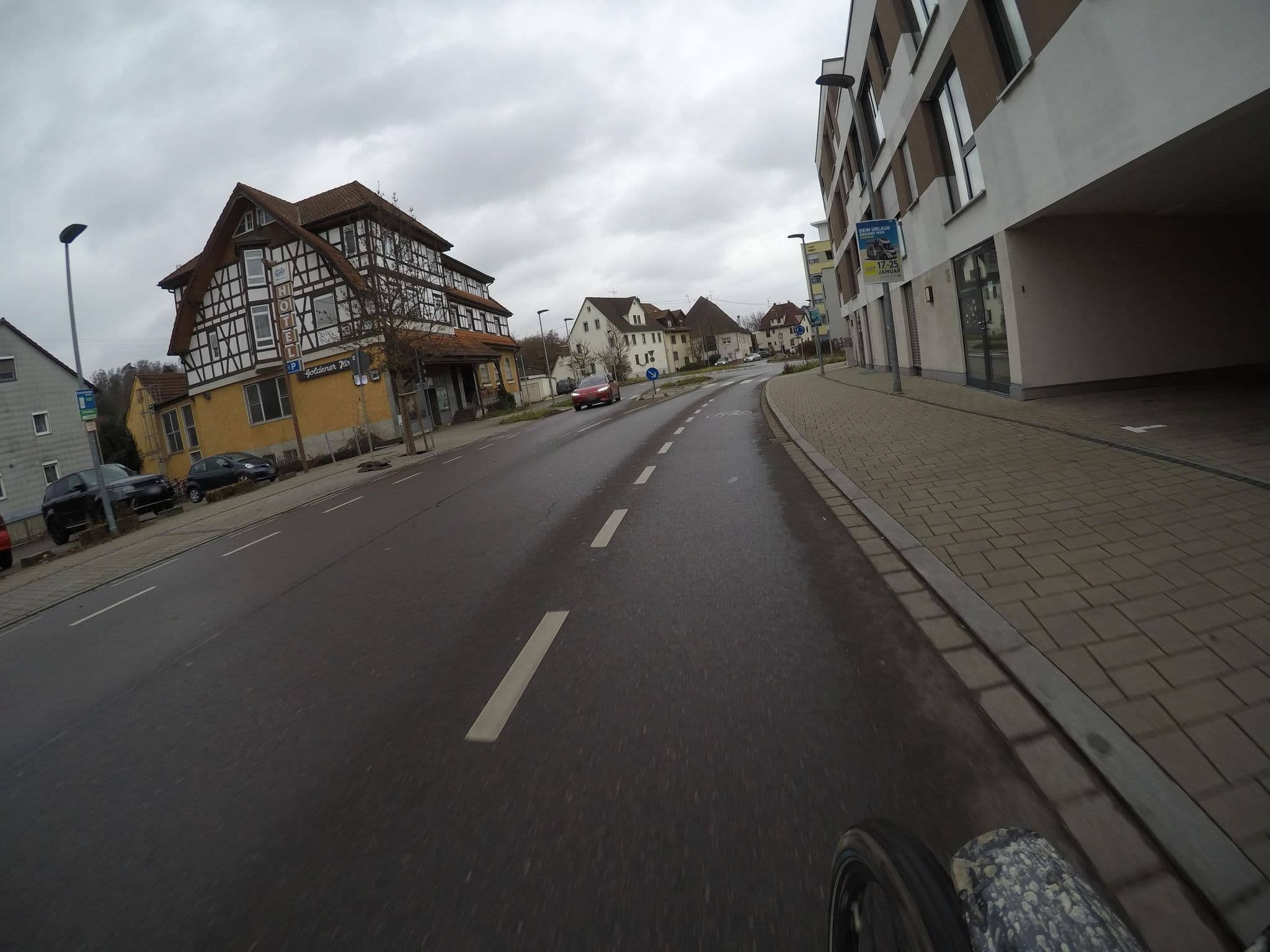 Street view near Gasthof und Metzgerei Goldener Hirsch, Reichenbach an der Fils — © mfa (CC BY-SA · Mapillary)