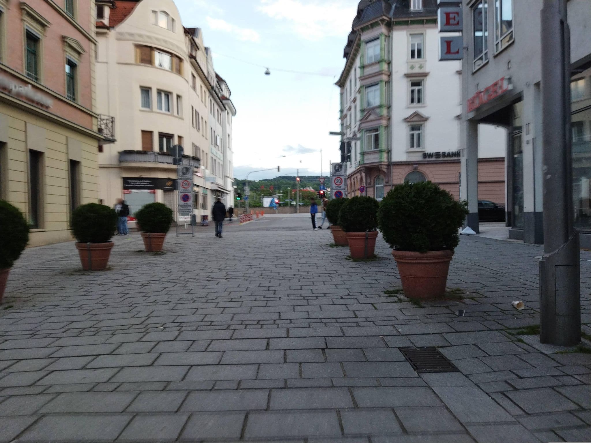 Street view near Gasthof Falken Gaststätte, Esslingen — © changchun1 (CC BY-SA · Mapillary)