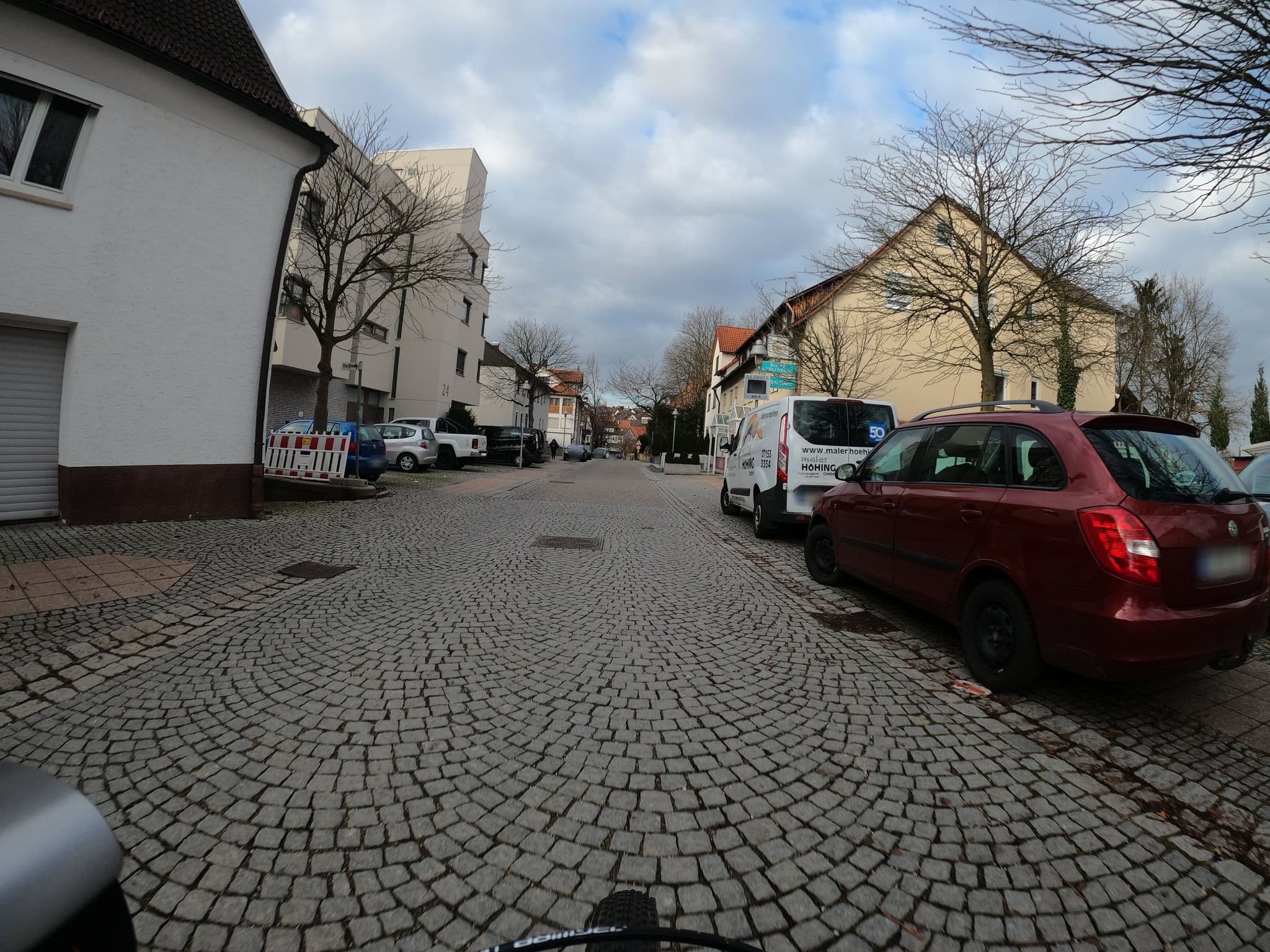 Street view near Kehlenberg, Wernau — © xallace (CC BY-SA · Mapillary)
