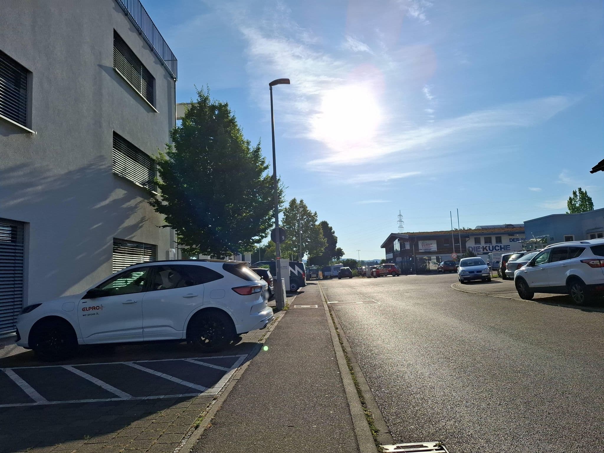 Street view near Allianz Versicherung Tim Rau Generalvertretung, Schorndorf — © bct (CC BY-SA · Mapillary)