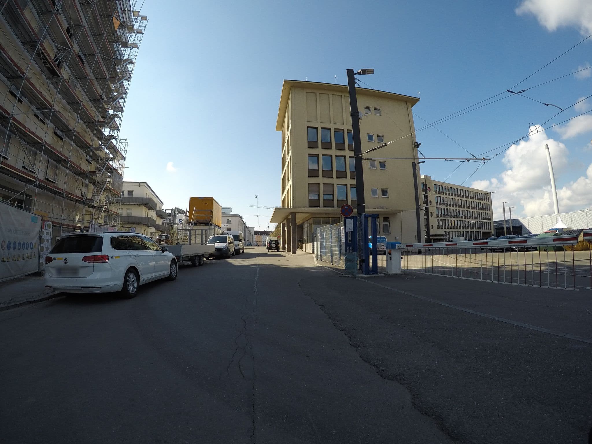 Street view near NYCE Hotel Ulm, Ulm — © ray66 (CC BY-SA · Mapillary)
