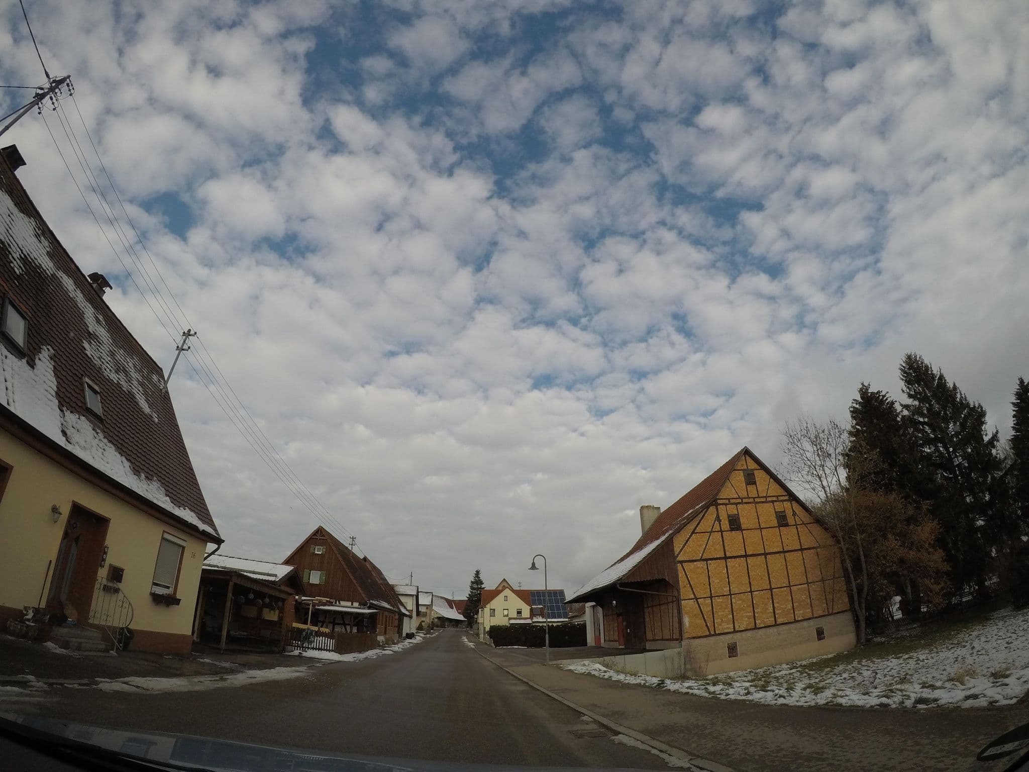 Street view near Landgasthof Rössle, Bad Überkingen — © ray66 (CC BY-SA · Mapillary)