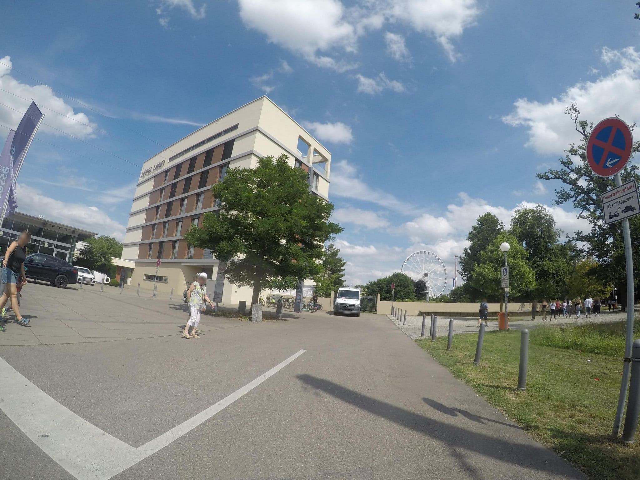 Street view near LAGO Hotel & Restaurant am See, Neu-Ulm — © ray66 (CC BY-SA · Mapillary)