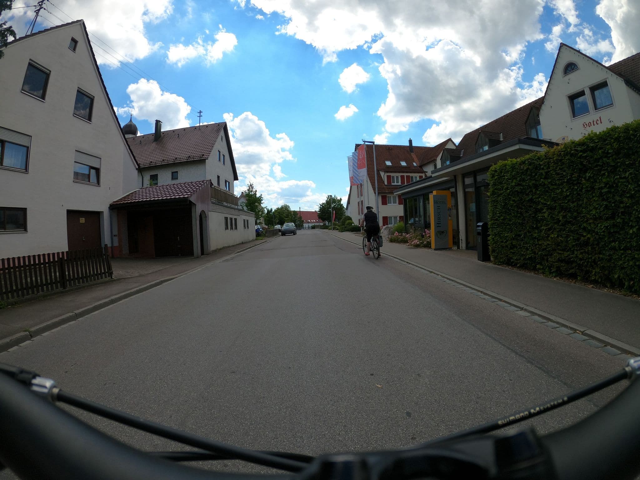 Street view near Hotel Landgasthof Hirsch, Neu-Ulm — © looniverse (CC BY-SA · Mapillary)