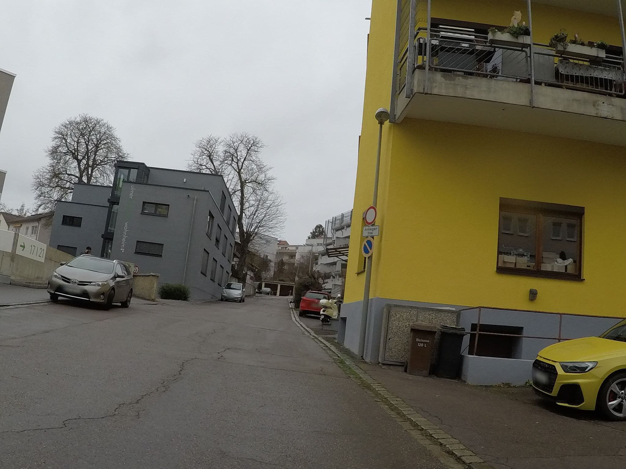Street view near Apartmenthotel Ulm, Ulm — © ray66 (CC BY-SA · Mapillary)