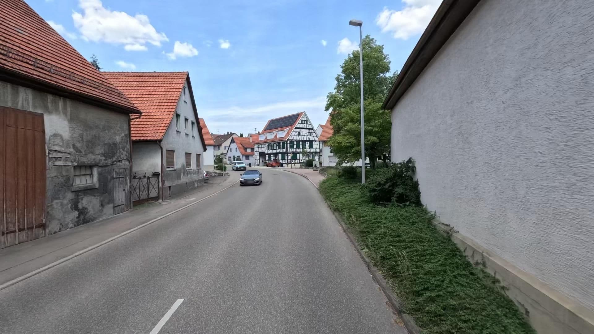 Street view near Brauerei-Gasthof Lamm, Gruibingen — © bct (CC BY-SA · Mapillary)