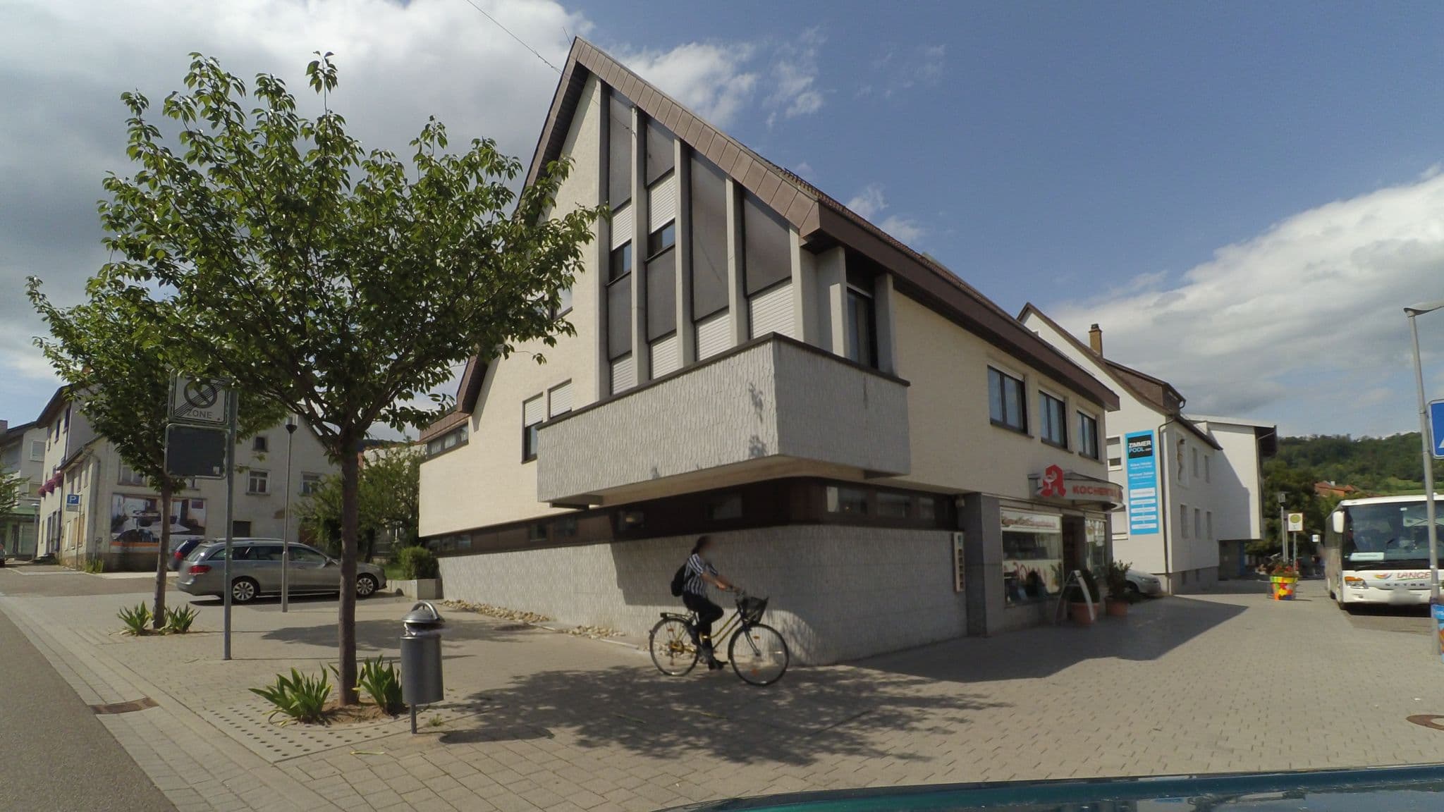 Street view near Gästehaus Winter, Oberkochen — © wegavision (CC BY-SA · Mapillary)