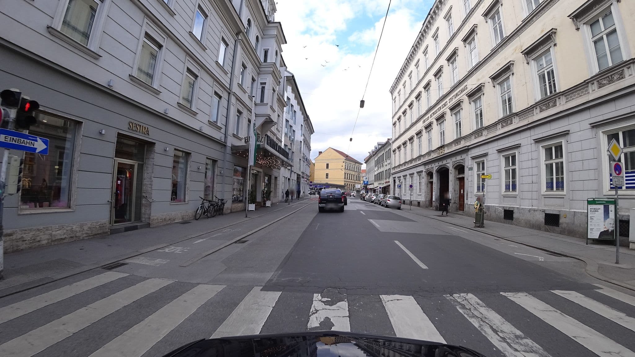 Street view near Hotel Gollner, Graz — © mapbench (CC BY-SA · Mapillary)